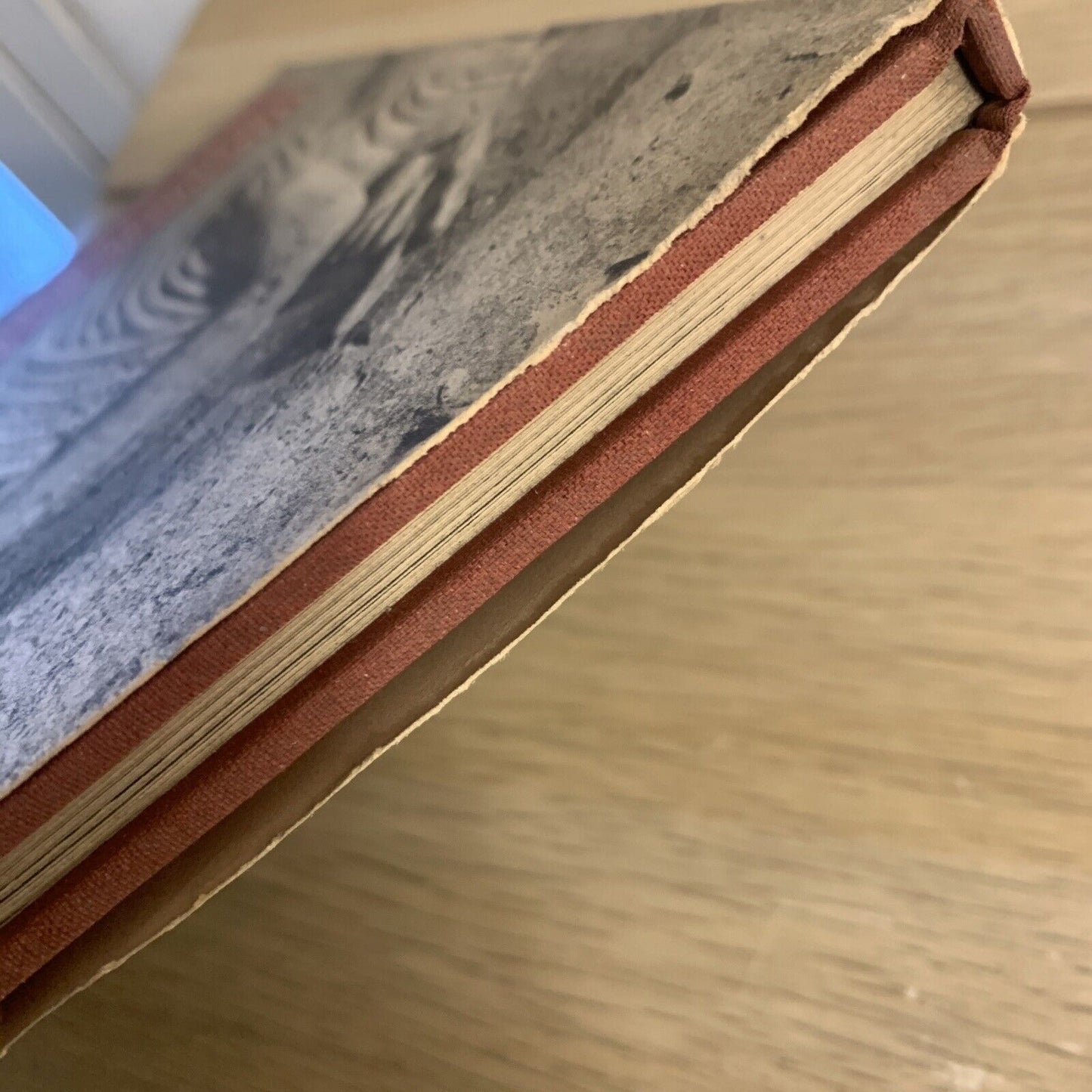 L'HISTOIRE DES ROIS MAGES SELON L'EVANGILE DE SAINT MATTHIEU, VUE PAR GISLEBERTU