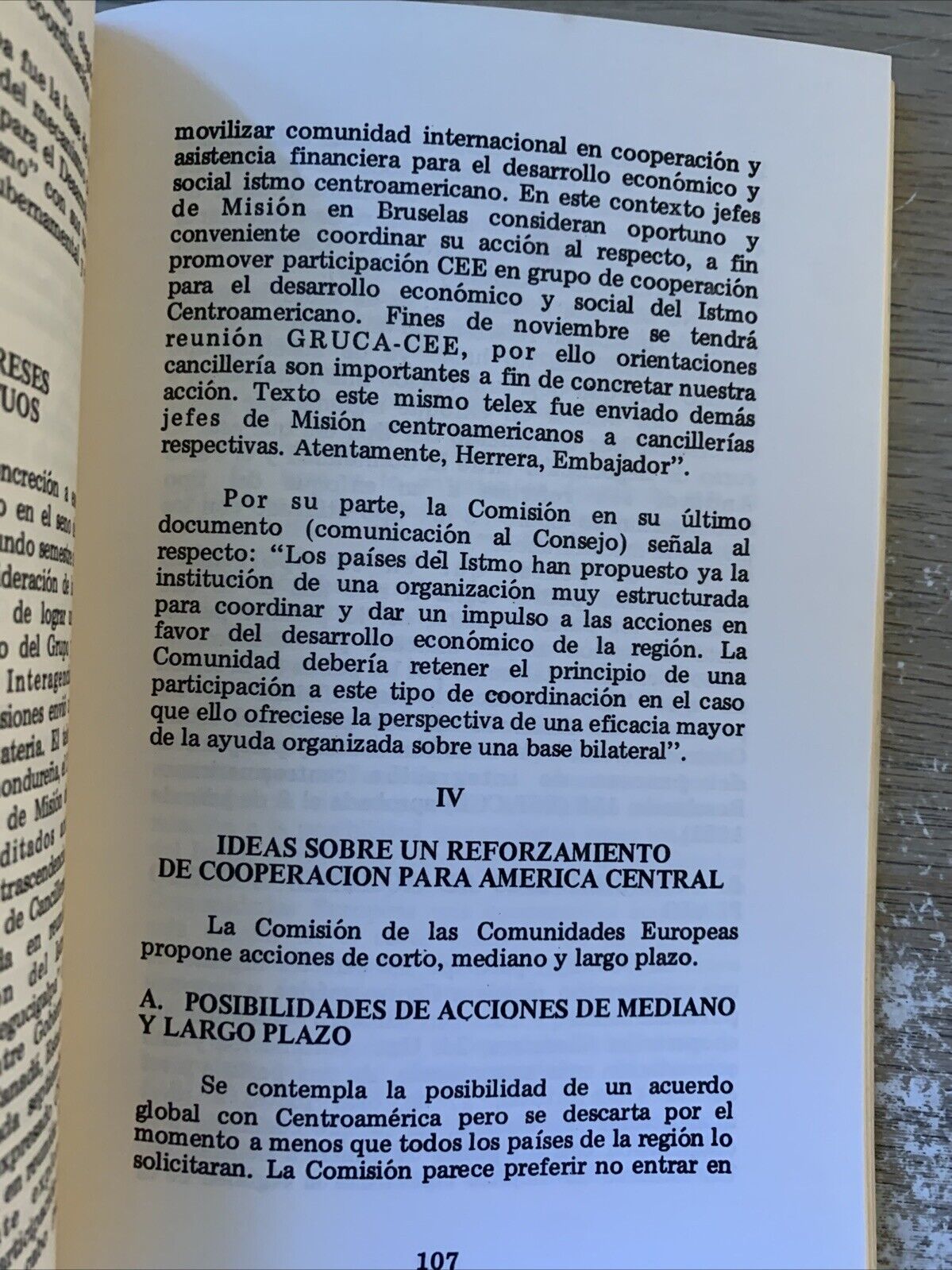 Diplomacia-Politica y desarollo nacional de Honduras. Roberto Herrera Caceras