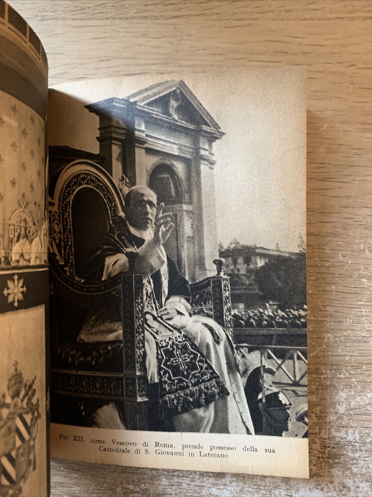 PIO XII - LAMBERTO DE CAMILLIS. COLETTI 1942