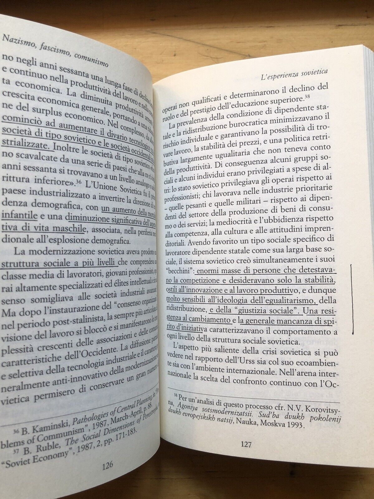 Nazismo Fascismo Comunismo totalitarismi a confronto, Marcello Flores. Mondadori