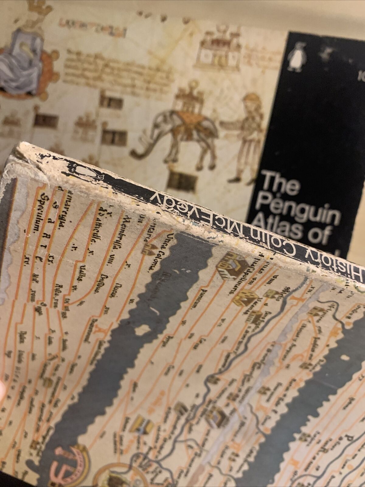 THE PENGUIN ATLAS - ANCIENT, MEDIEVAL, MODERN HISTORY. COLIN MCEVEDY #