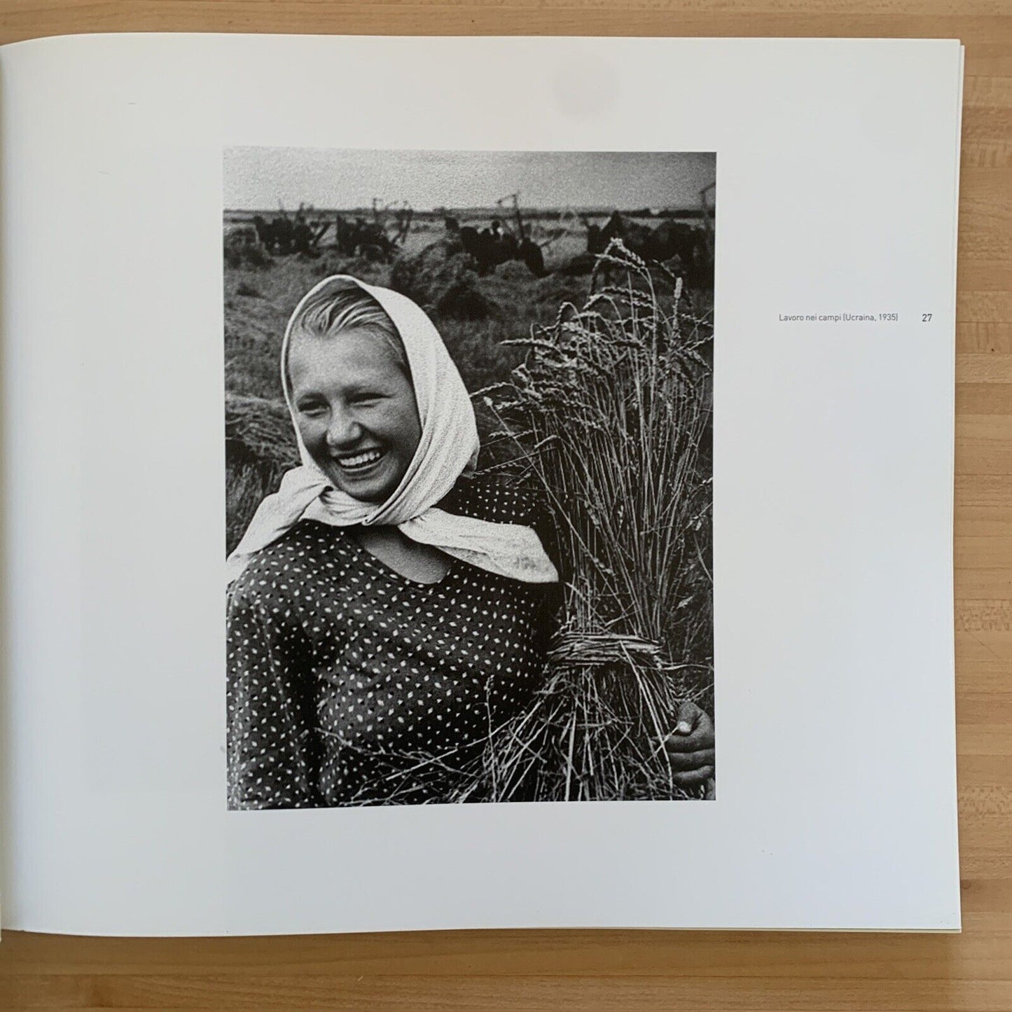 Evgenij Chaldej - Un grande fotografo di guerra. Marina Rossi, Solares