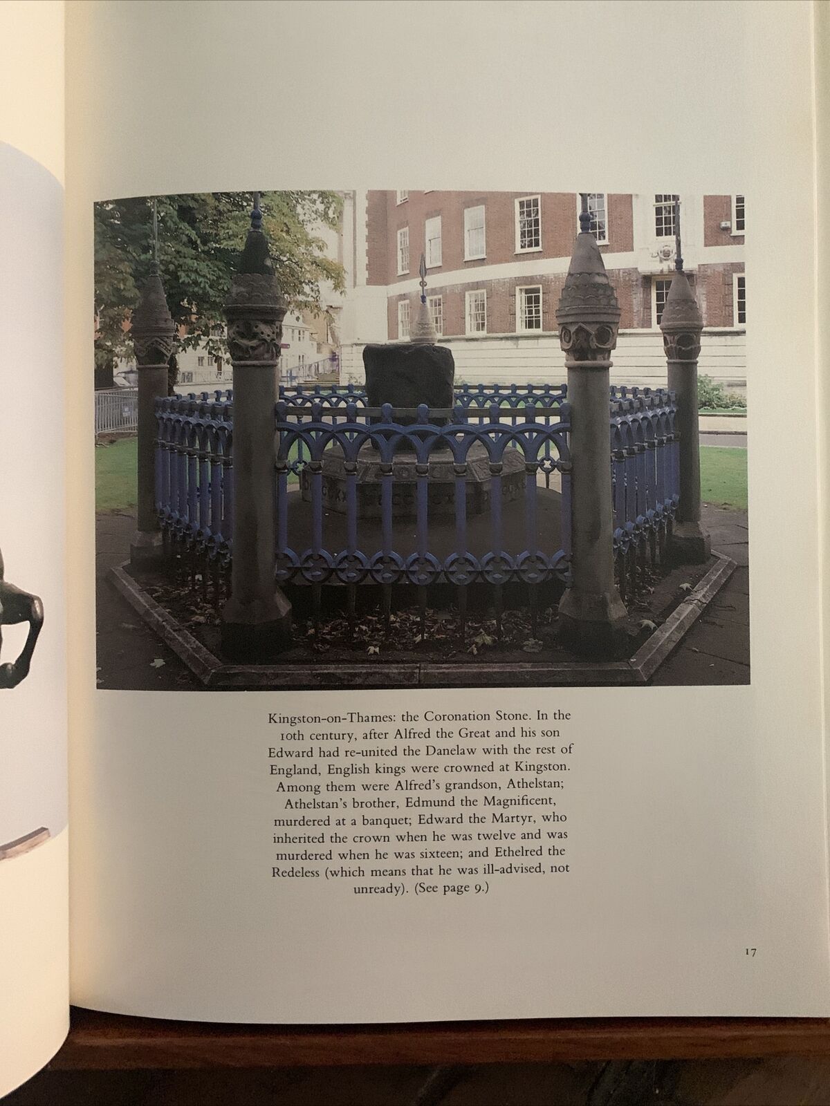 The Country Life Picture Book of Royal London - Gordon Winter 1983 #