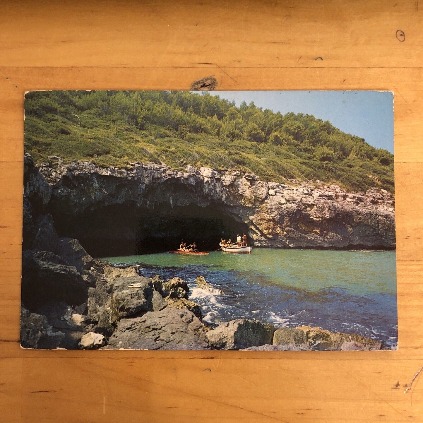 CARTOLINA - IL GARGANO, PESCHICI, GROTTA DELLE ONDINE - VIAGGIATA