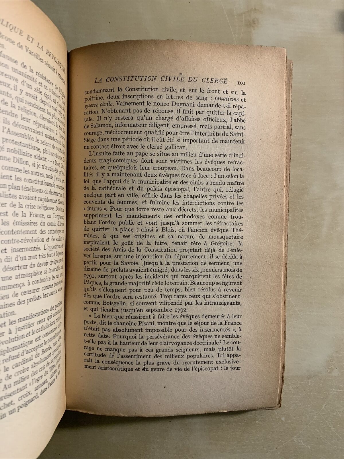 L'EGLISE CATHOLIQUE ET LA RÉVOLUTION FRANCAISE - ANDRÉ LATREILLE. HACHETTE #