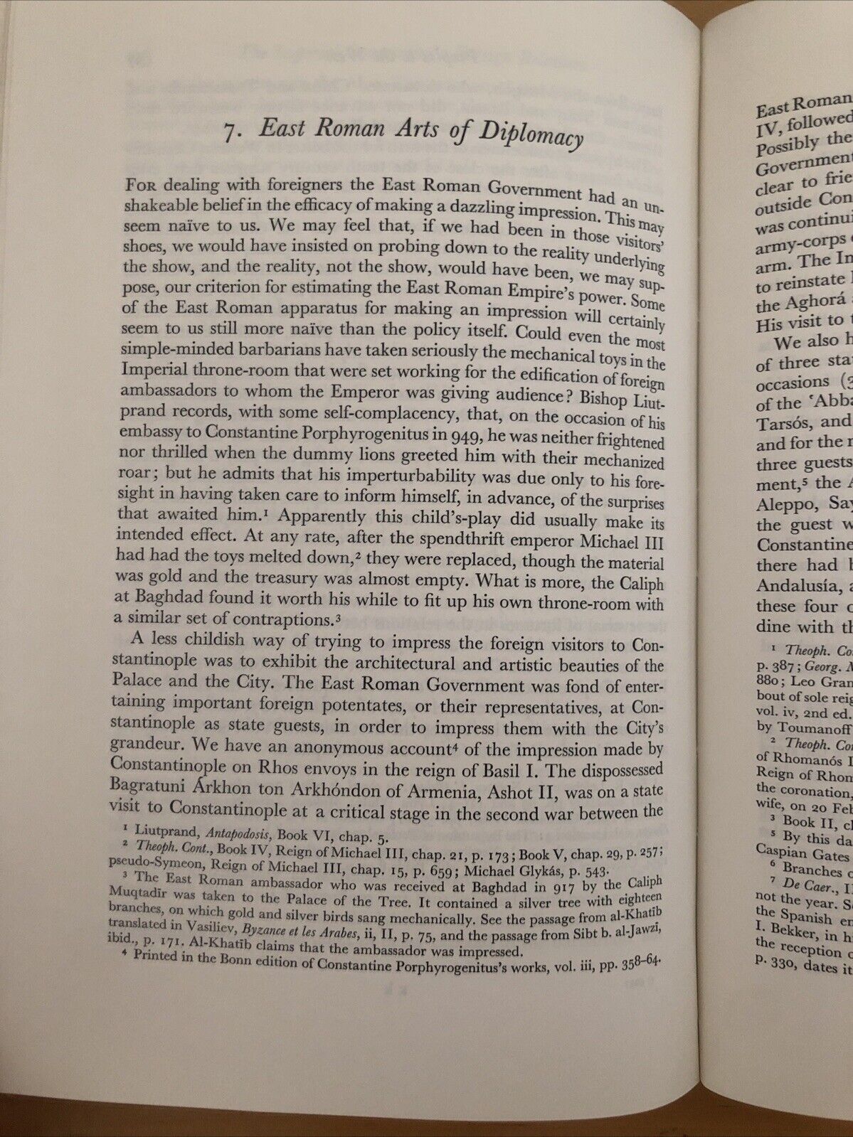 CONSTANTINE PORPHYROGENITUS AND HIS WORLD - ARNOLD TOYNBEE, OXFORD UNIVERSITY