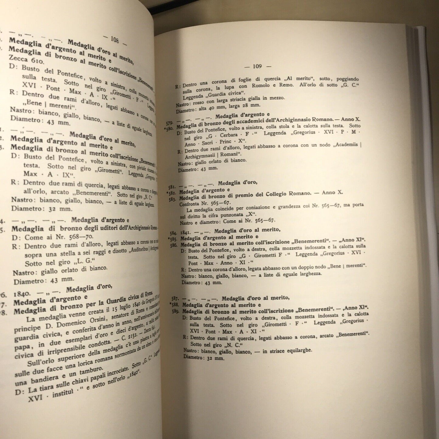 SEGNI D'ONORE E DISTINTIVI DEL REGNO D'ITALIA - Hermann von Heyden. A. Forni #