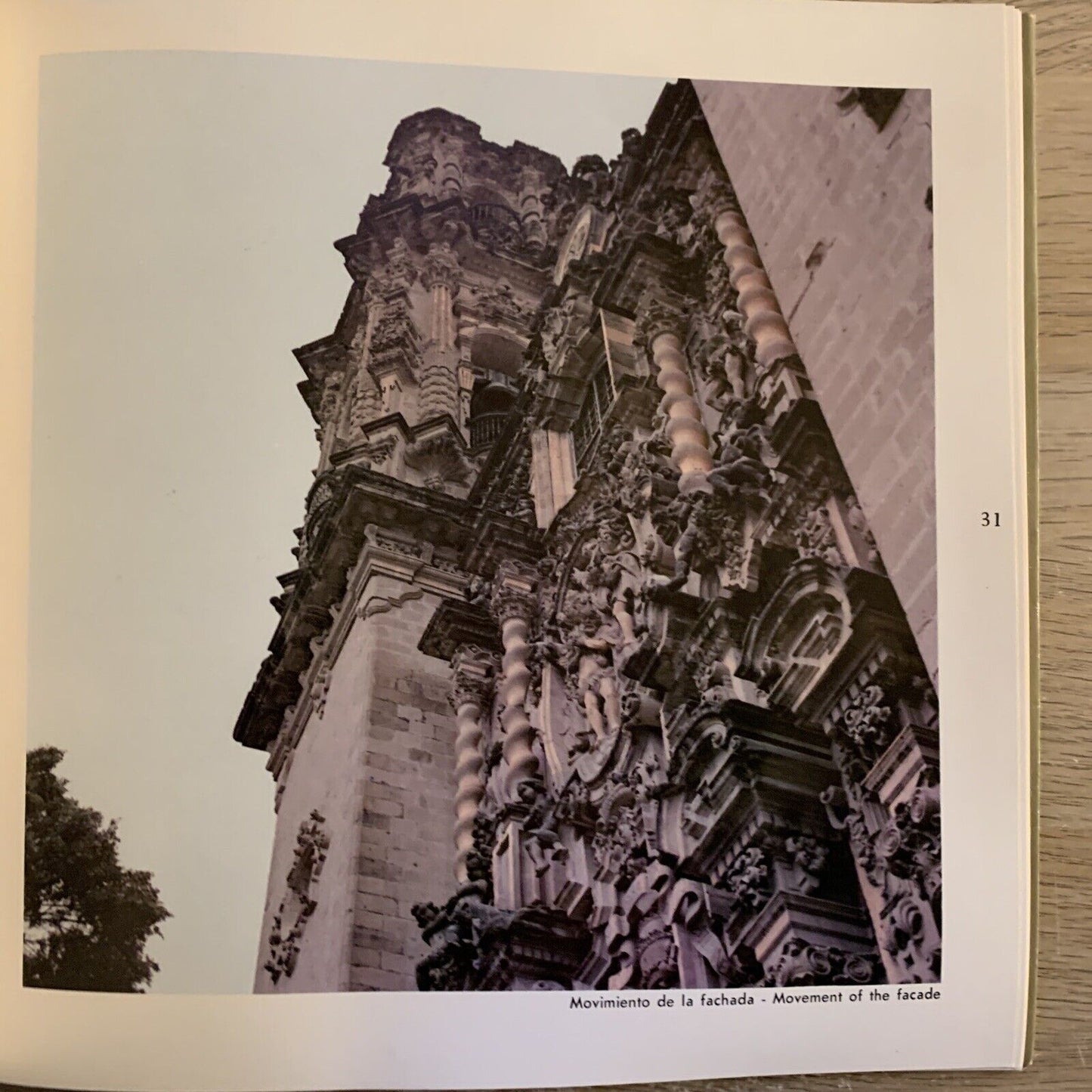 SANTA PRISCA TAXCO. DR JAIME CASTREJON DIEZ. spanish english edition 1987