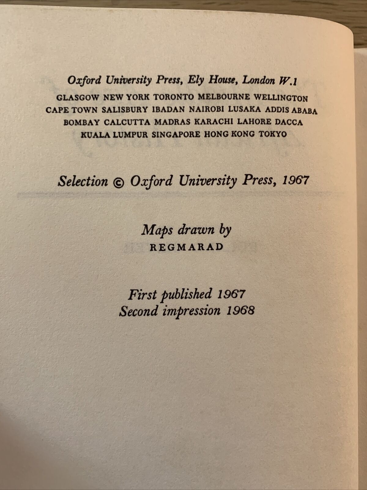 The middle age of African History, Roland Oliver 1968