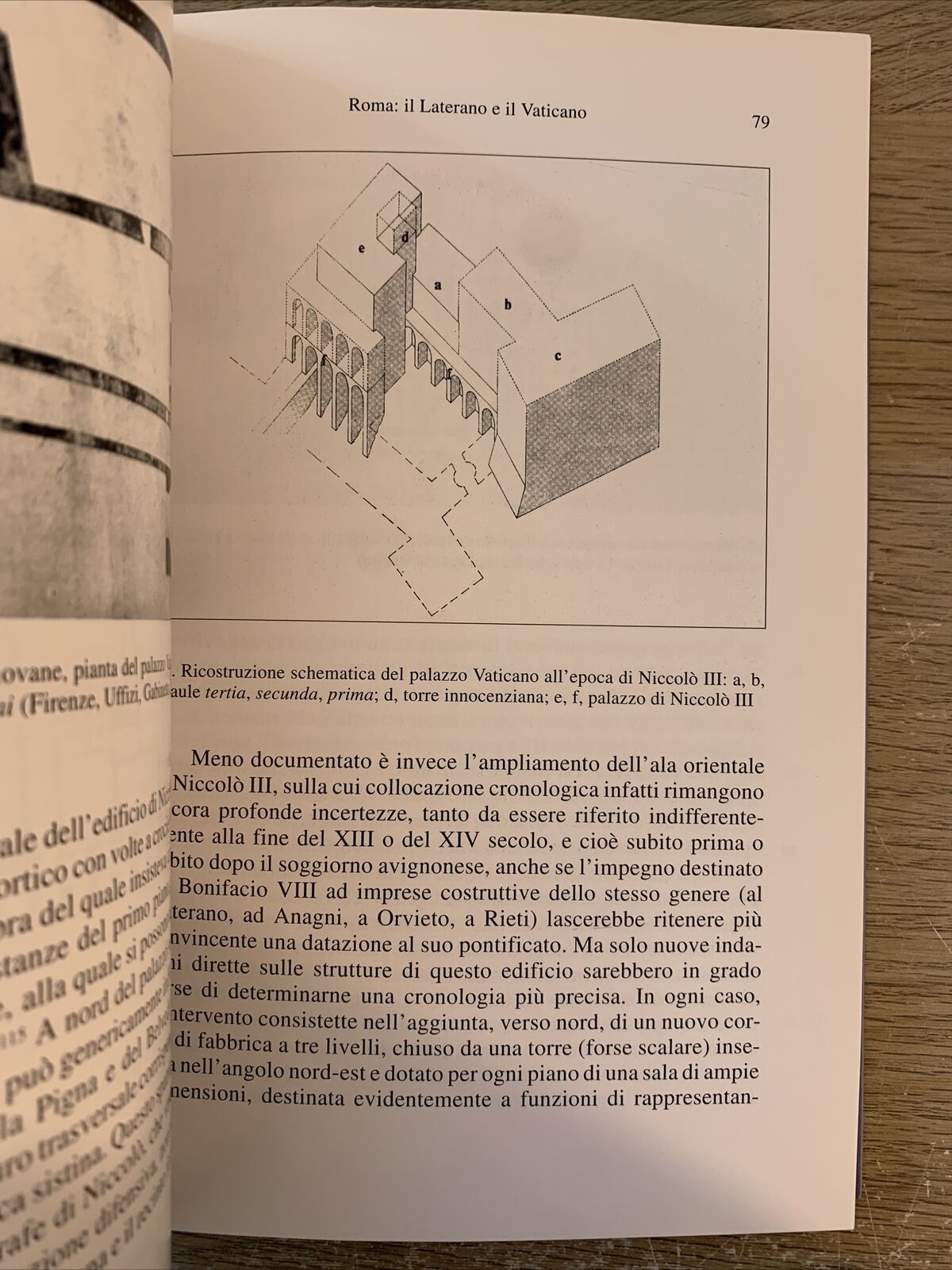 I PALAZZI DEL PAPA. Architettura ideologia il duecento. Maria Teresa Gigliozzi.