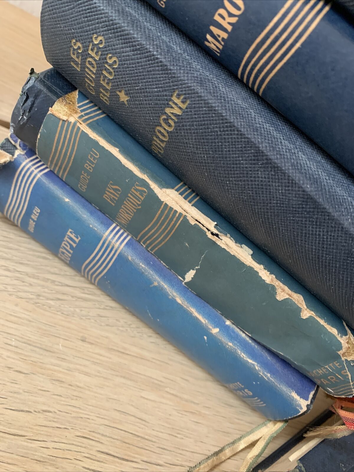 Les guides Bleus Hachette. Egypte Pays Nordiques Turquie Maroc Pologne Autriche