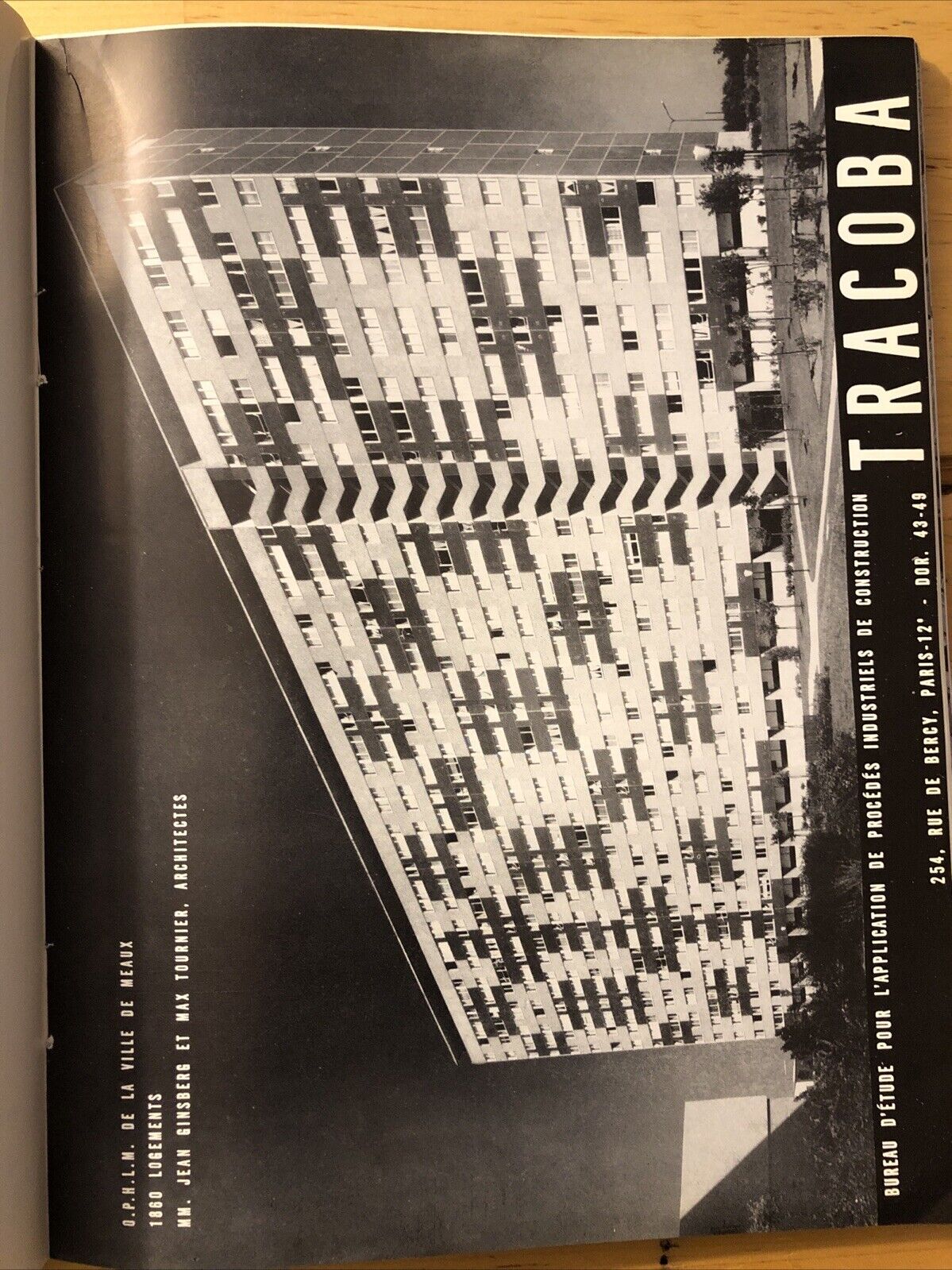 Techniques & Architecture Industrialisation du Batiment 1965