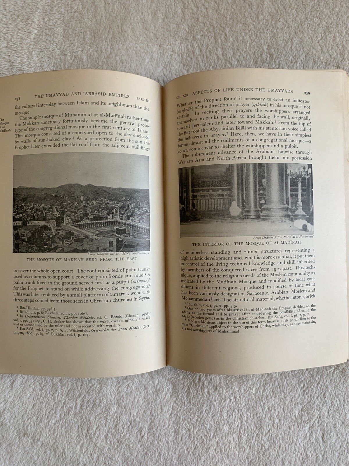 HISTORY OF THE ARABS from earliest times - PHILIP K. HITTI, MACMILLAN 1956