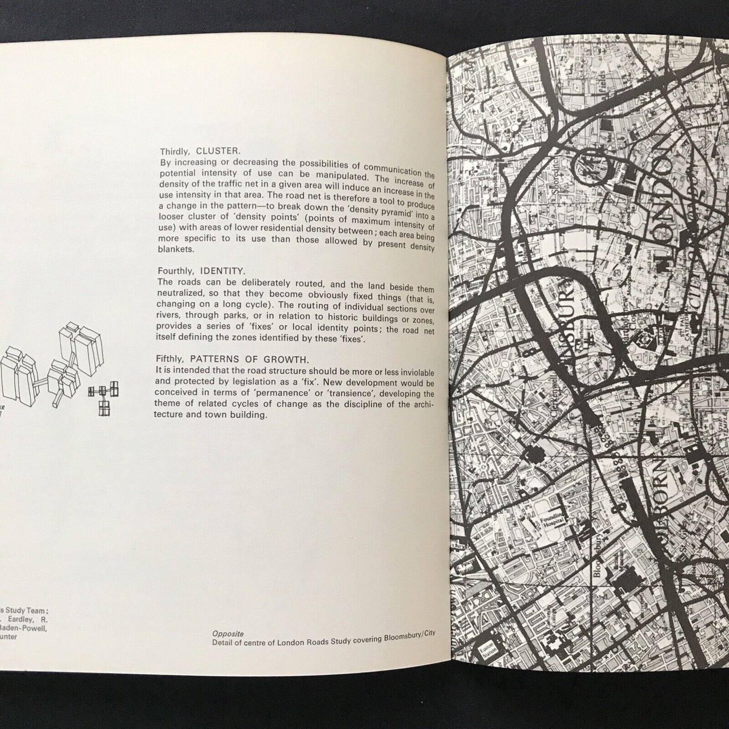 URBAN STRUCTURING, studies of Alison & Peter Smithson. Reinhold Publishing