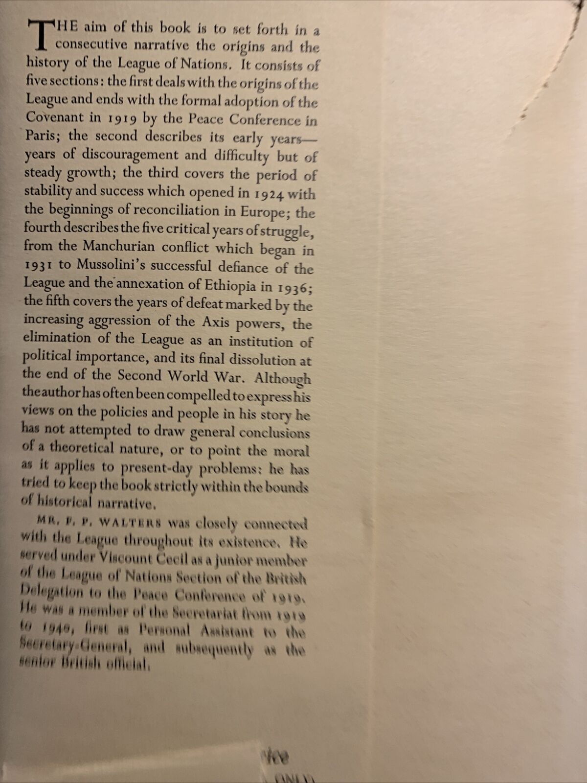 history of THE LEAGUE OF NATIONS - F. P. WALTERS. OXFORD UNIVERSITY PRESS 1960 #