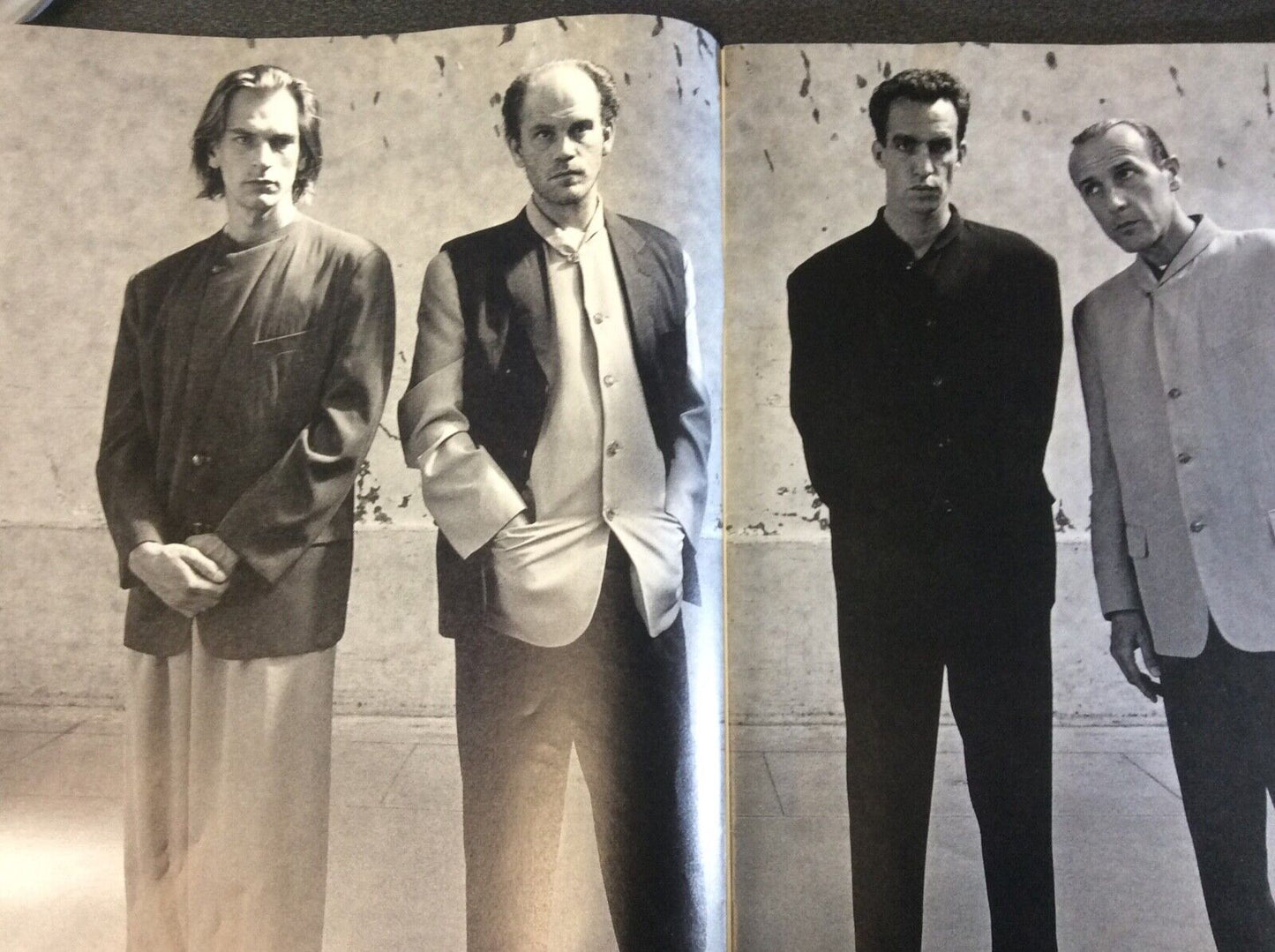 SIXT SENSE - SIX MAGAZINE, COMME DES GARÇONS, NUMBER 5 /1990