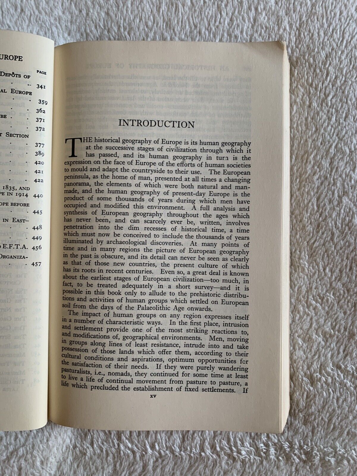 An Historical Geography of Europe - W. Gordon East, University Paperbacks up169