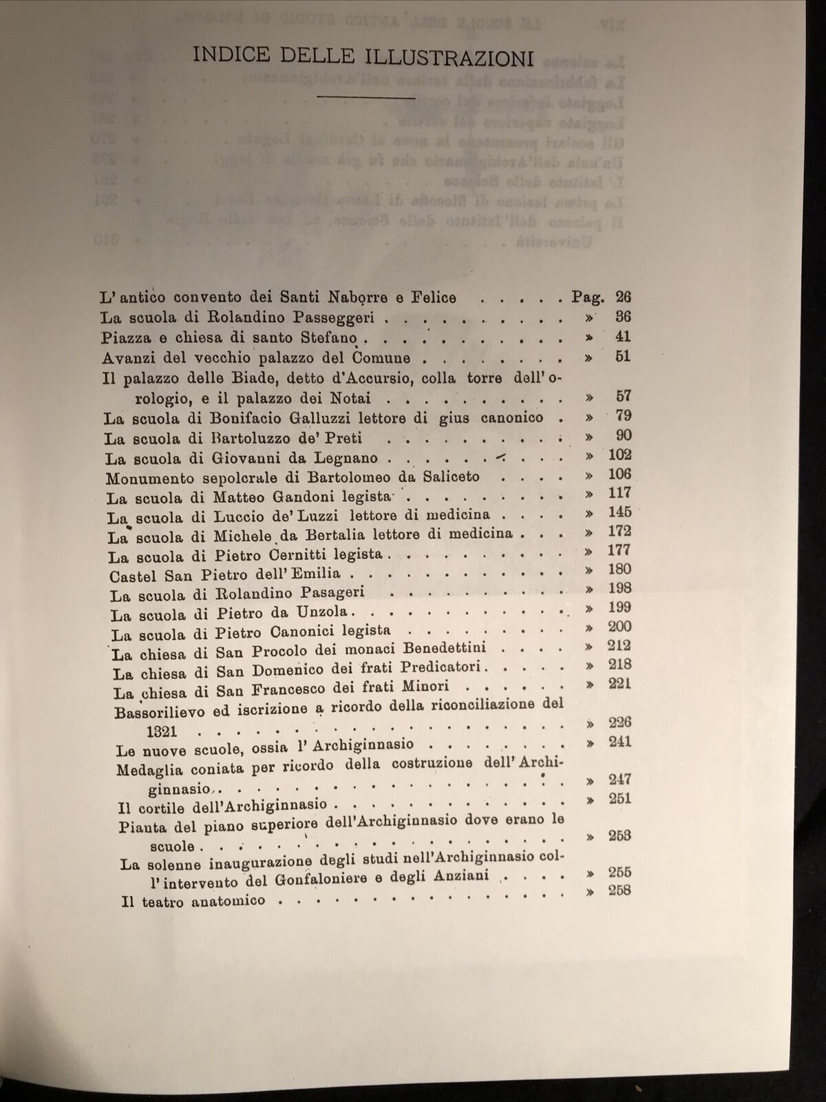 Le scuole dell'antico studio bolognese F. Cavazza ristampa A. Forni BOLOGNA