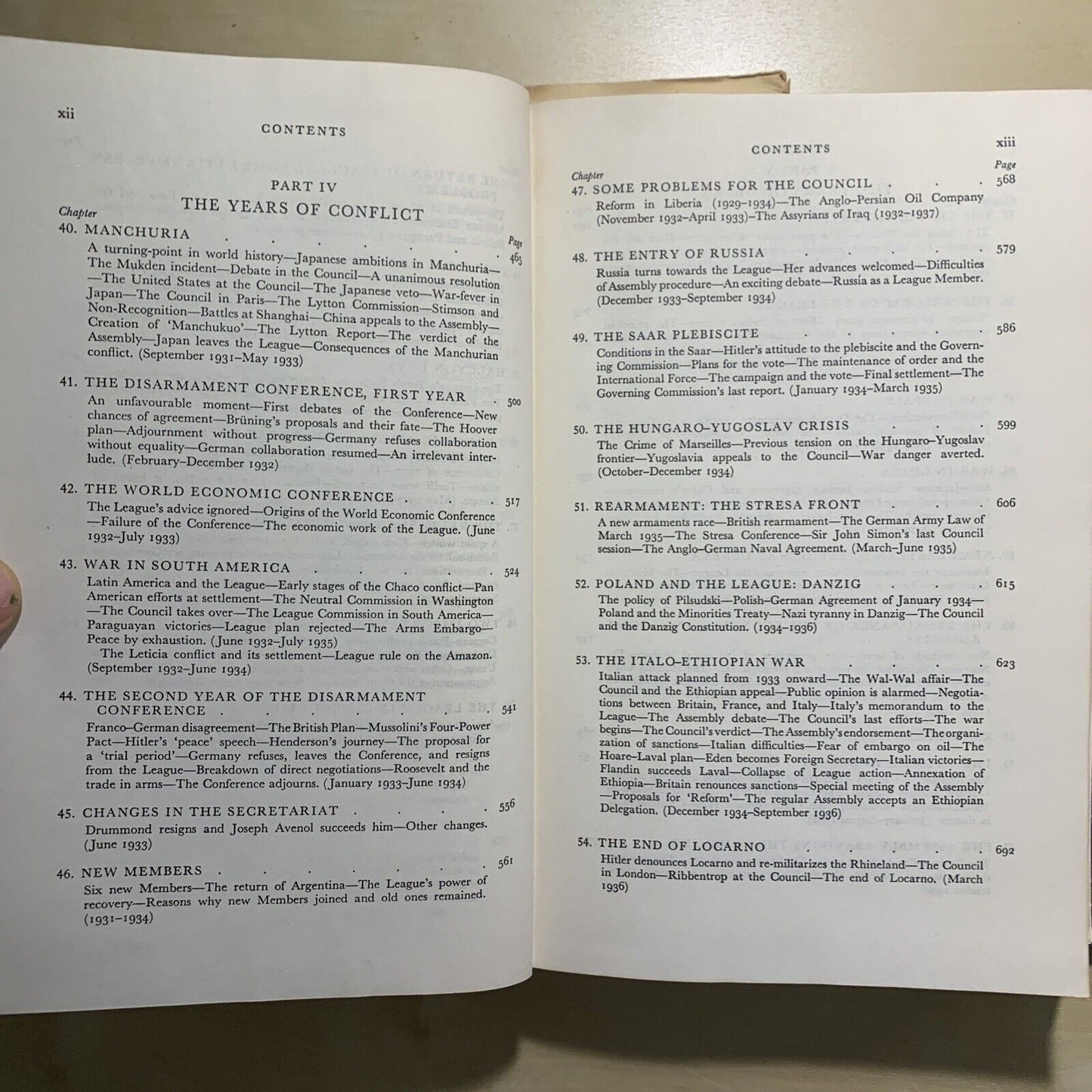 history of THE LEAGUE OF NATIONS - F. P. WALTERS. OXFORD UNIVERSITY PRESS 1960 #