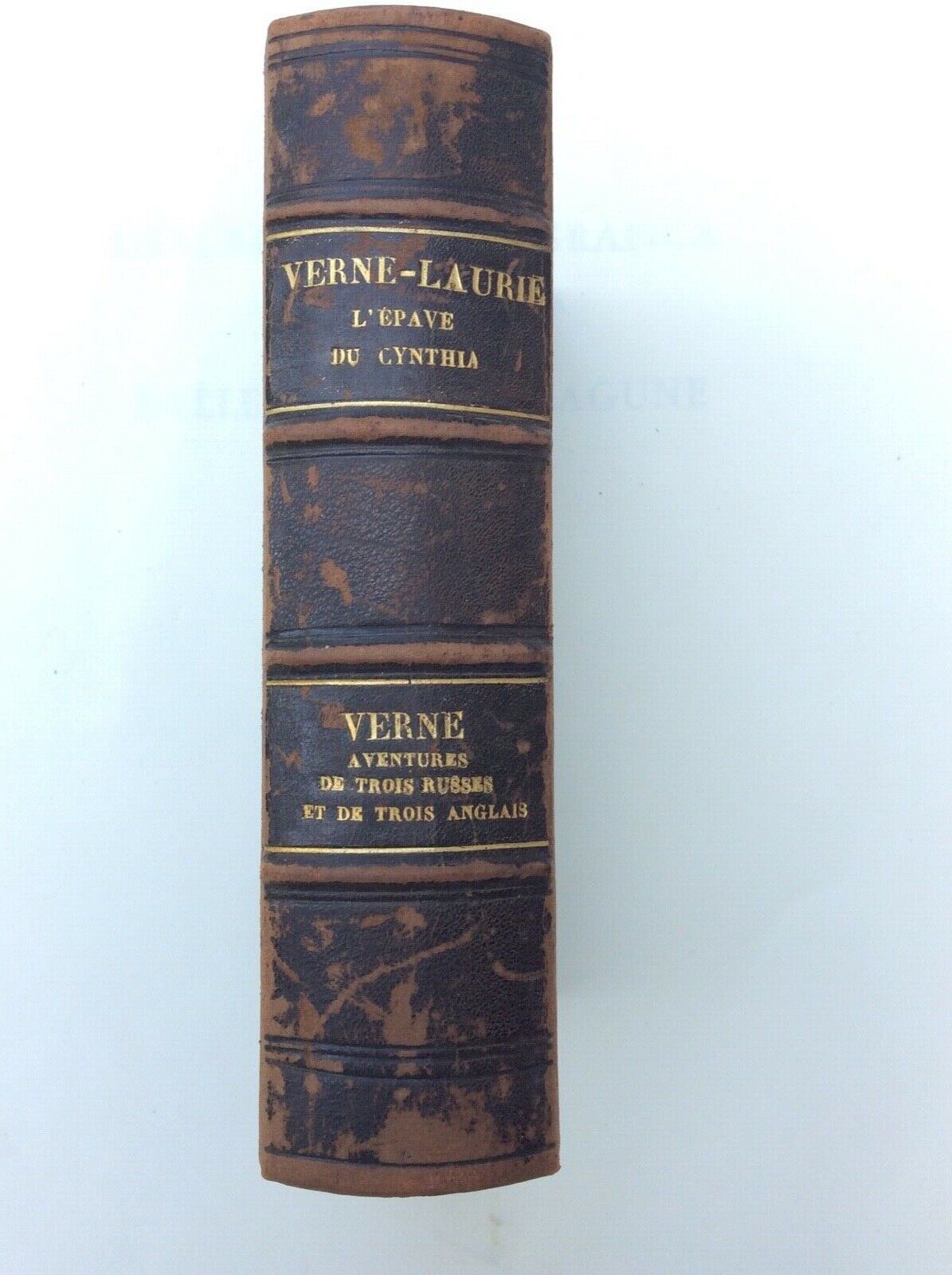 GIULIO VERNE.JULES.L’EPAVE DU CYNTHIA,AVENTURES DE TROIS RUSSES,HETZEL 1886 1875