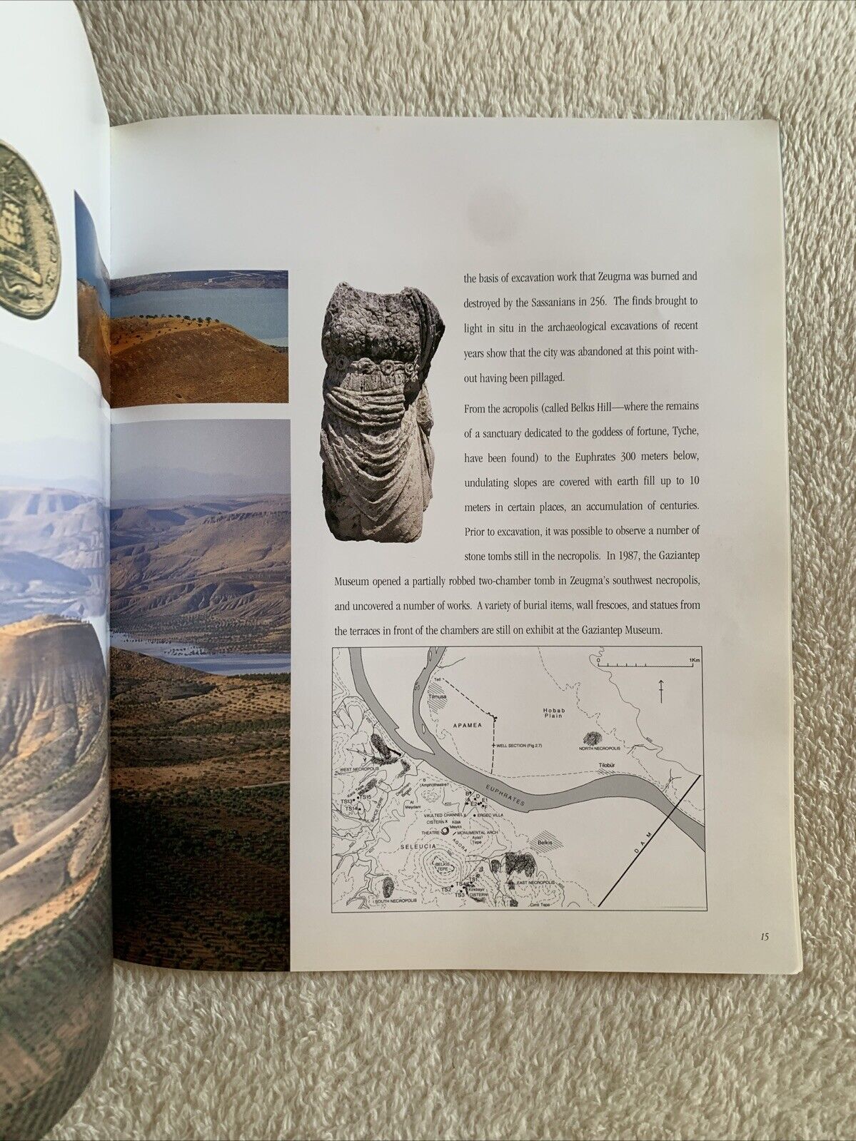 Belkis/Zeugma Halfeti Rumkale, a last look at history Nezih Basgelen Rifat Ergec
