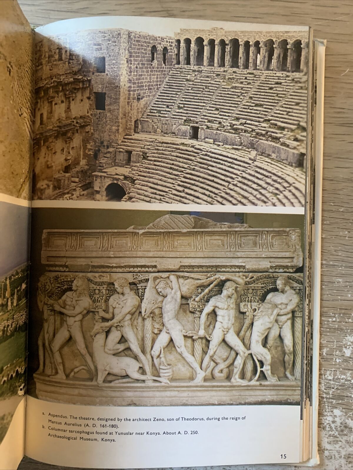 ANCIENT CIVILIZATIONS AND RUINS OF TURKEY Ekrem Akurgal Istanbul 1970