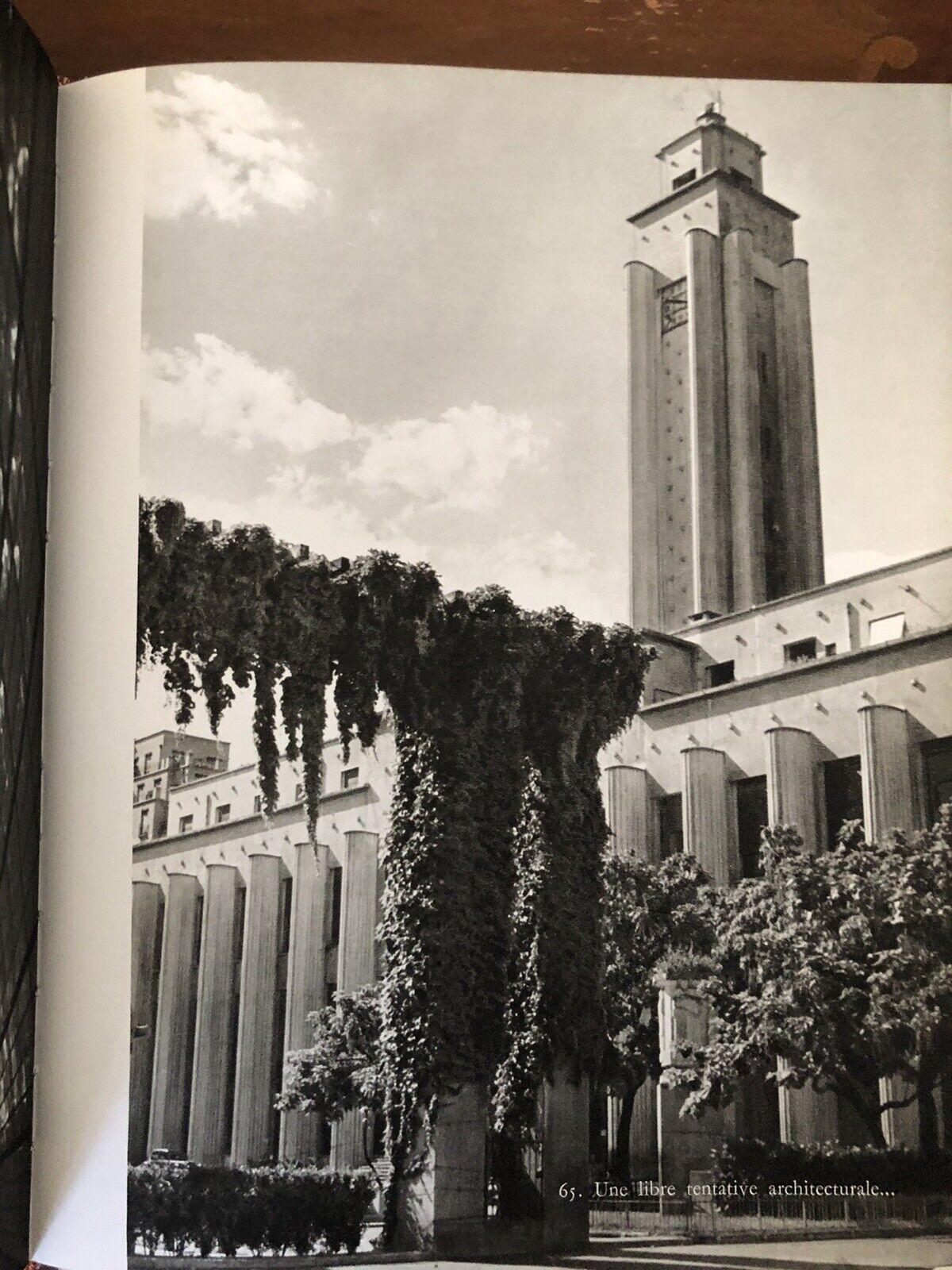 LYON ET SES ENVIRONS - JEAN DENIAU, ARTHAUD 1963