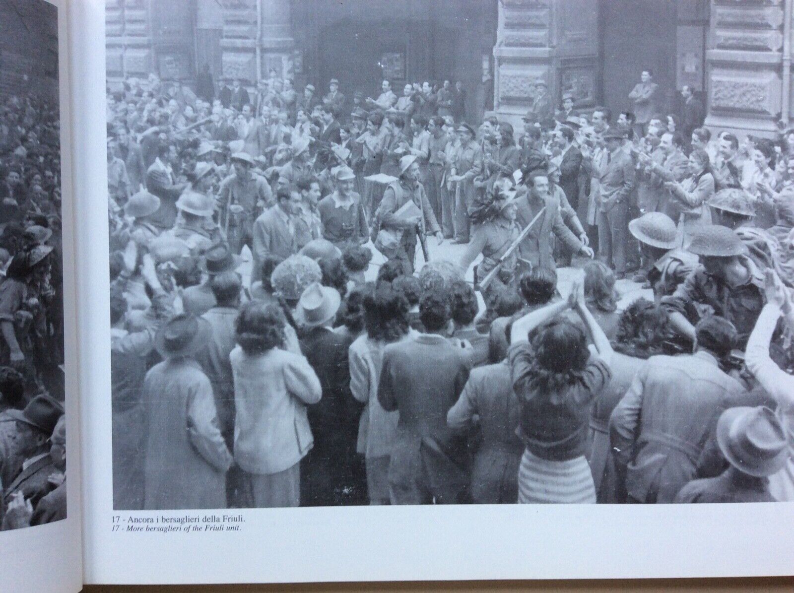 LA LIBERAZIONE DI BOLOGNA - ATTRAVERSO L’OBBIETTIVO DI EDO ANSALONI 1995 Atesa