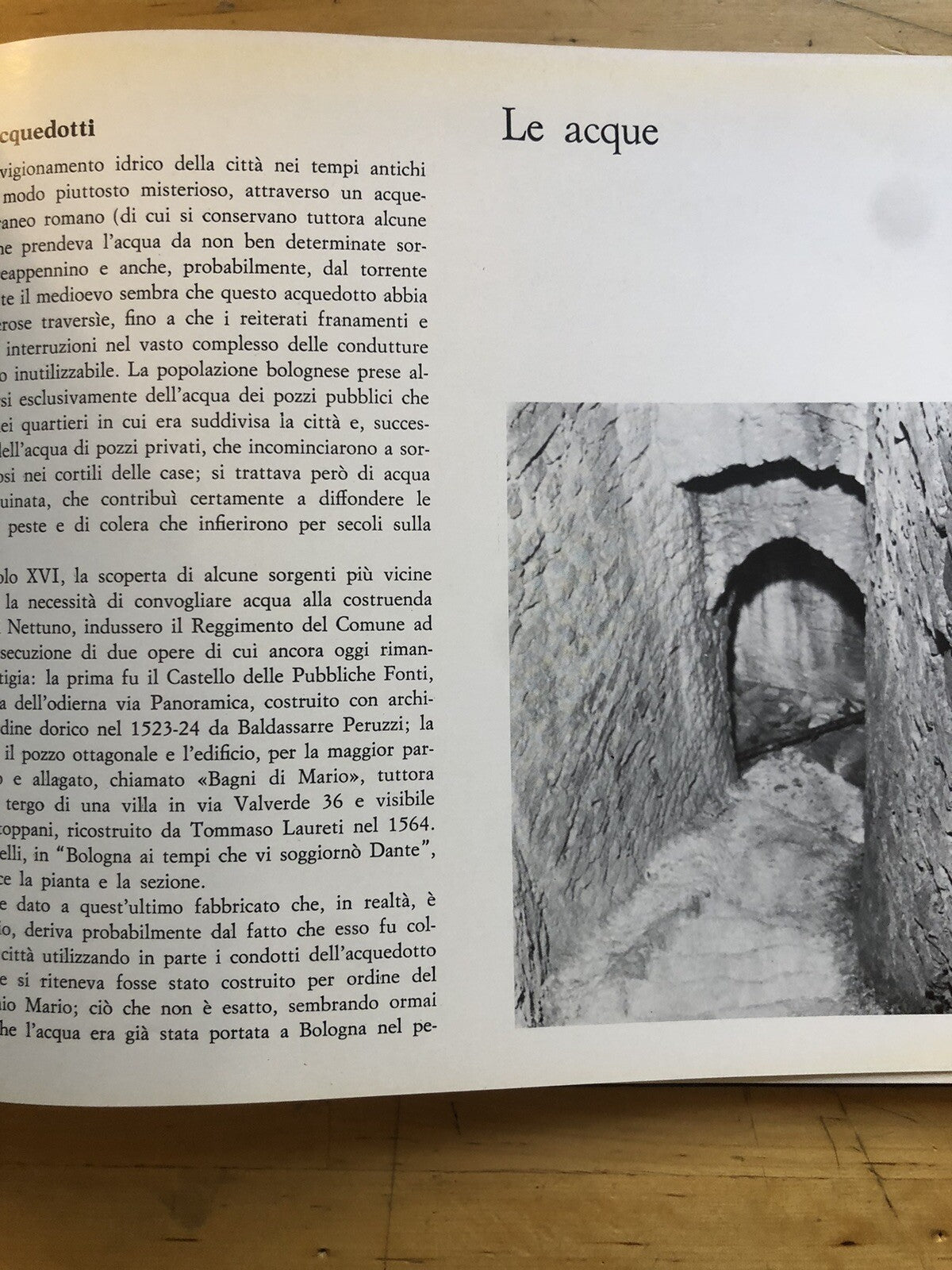 Bologna per la strada, Leggende e curiosità. Alberto Menarini, A. Vianelli 1976