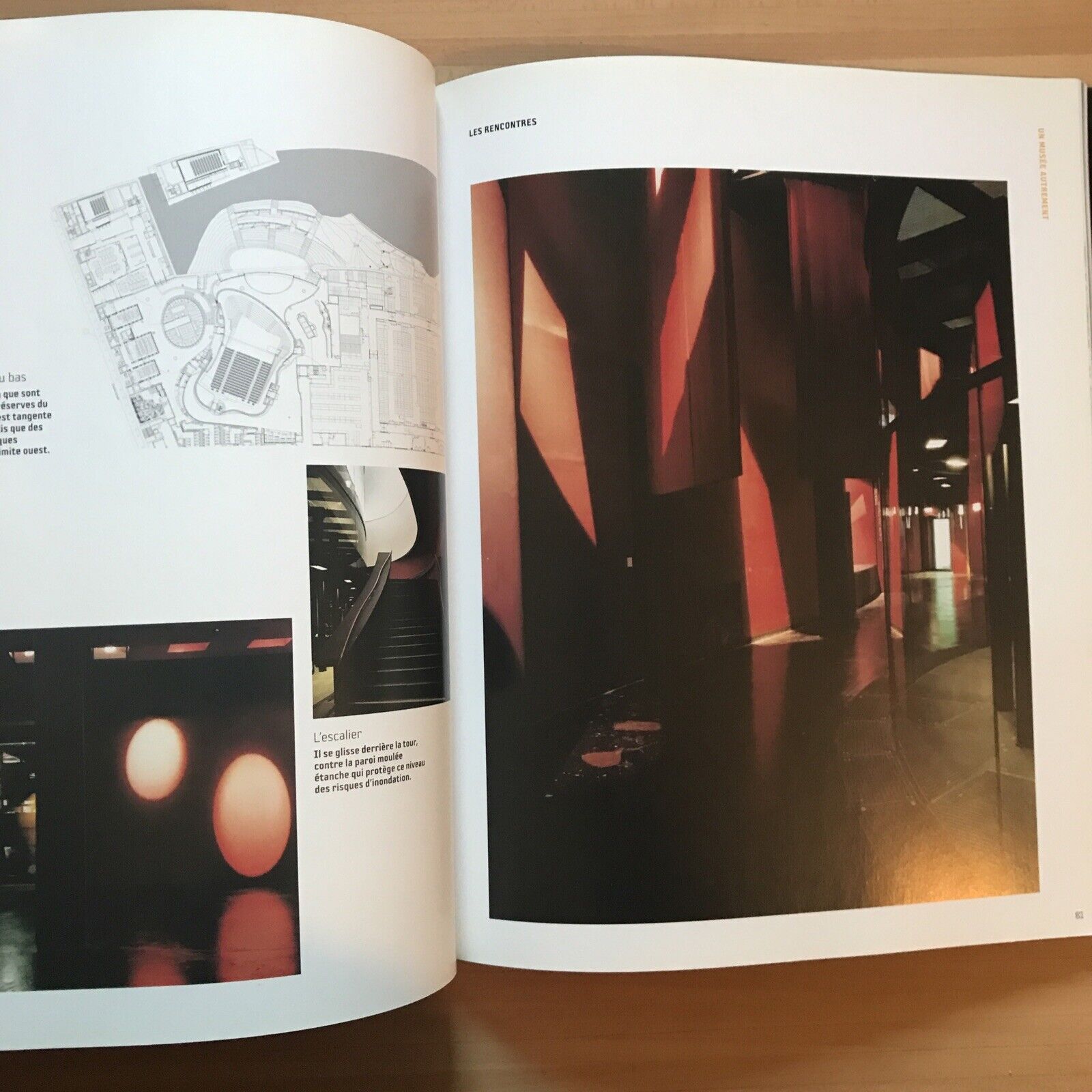 LE MUSEE DU QUAI BRANLY - LAVALOU, ARMELLE ; ROBERT, JEAN-PAU, MONITEUR, 2006 #