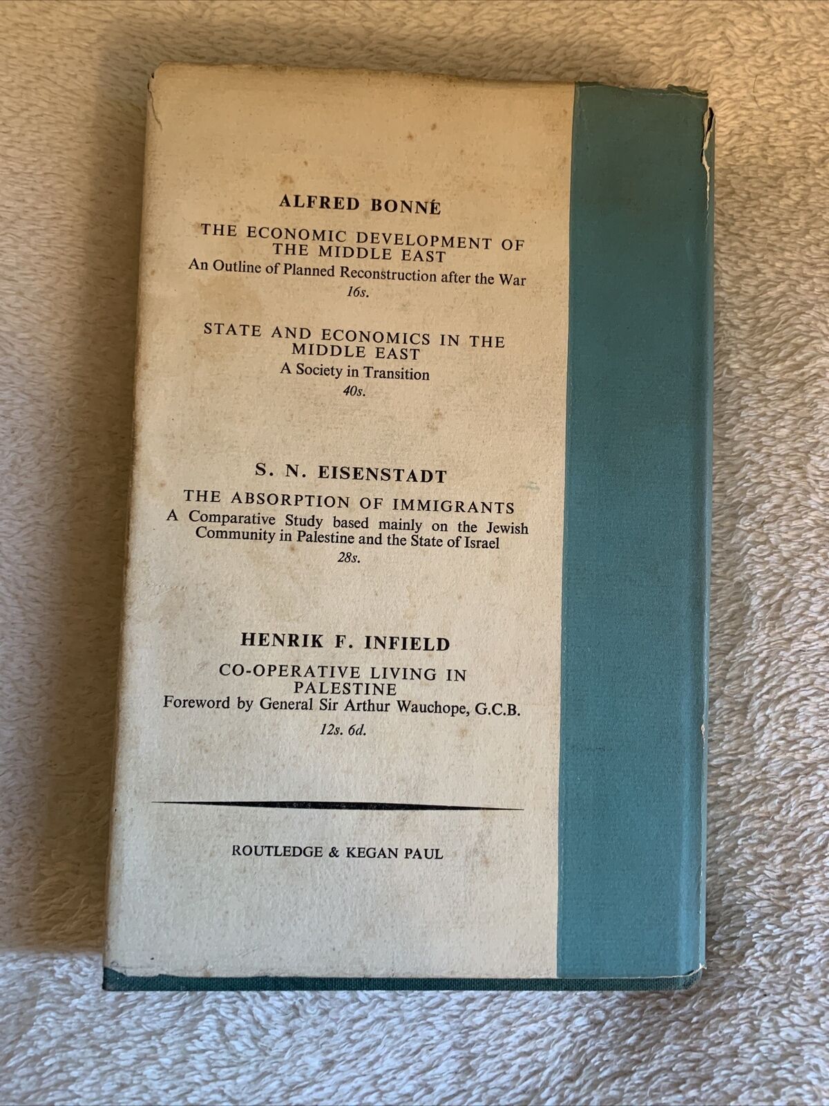 POPULATION AND SOCIETY IN THE ARAB EAST, Gabriel Baer. Routledge and Kegan 1964