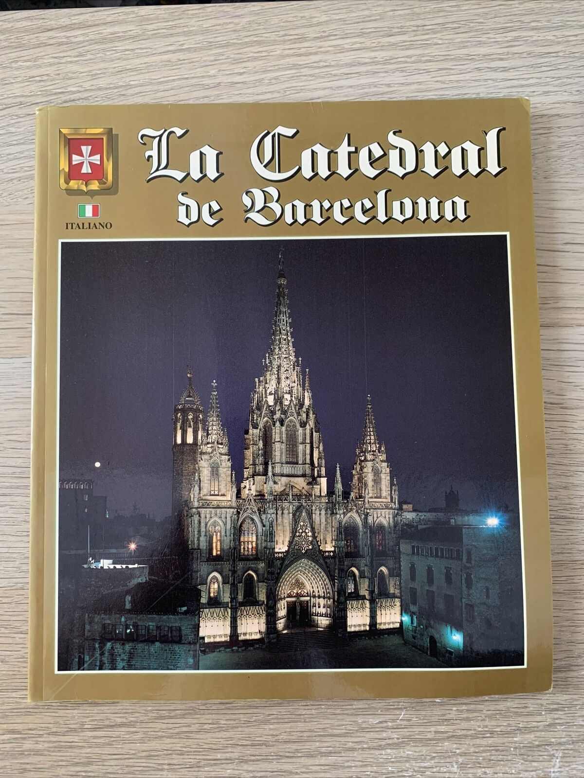 La Catedral de Barcelona - J. M. Bonet Martì - lingua italiana