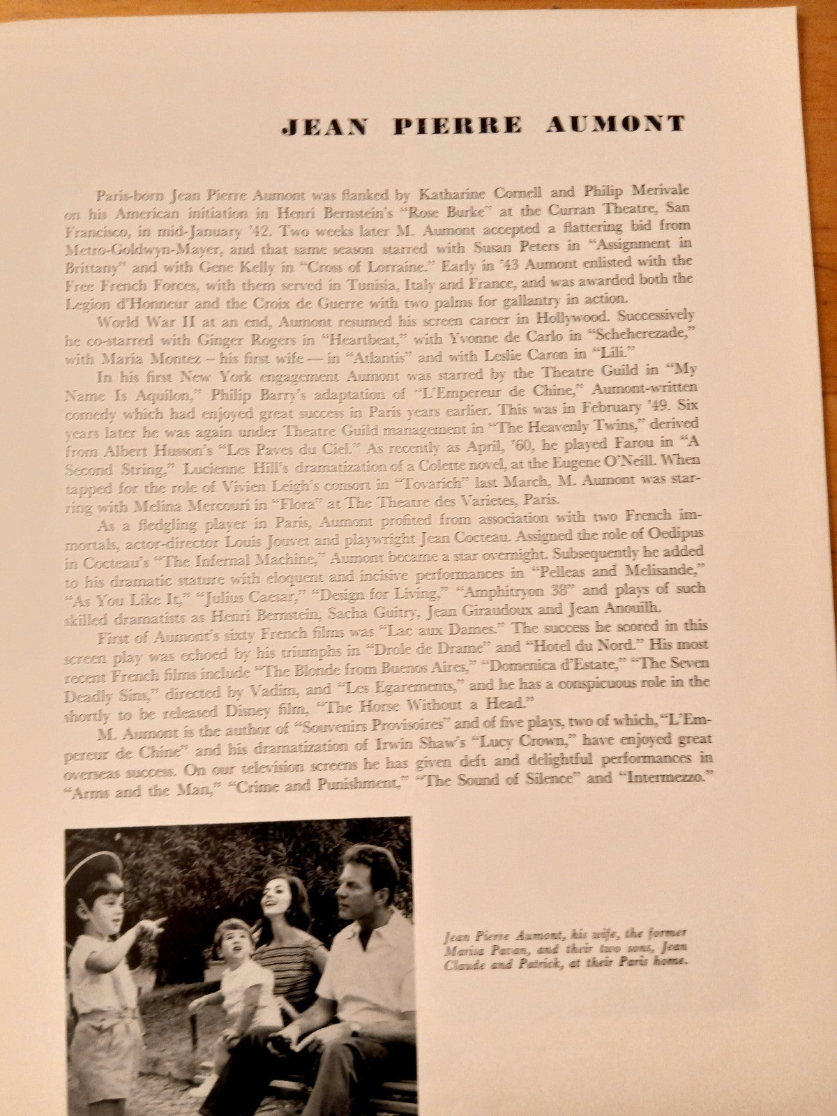 Tovarich a Romantic musical comedy - Vivien Leigh - Jean Pierre Aumont