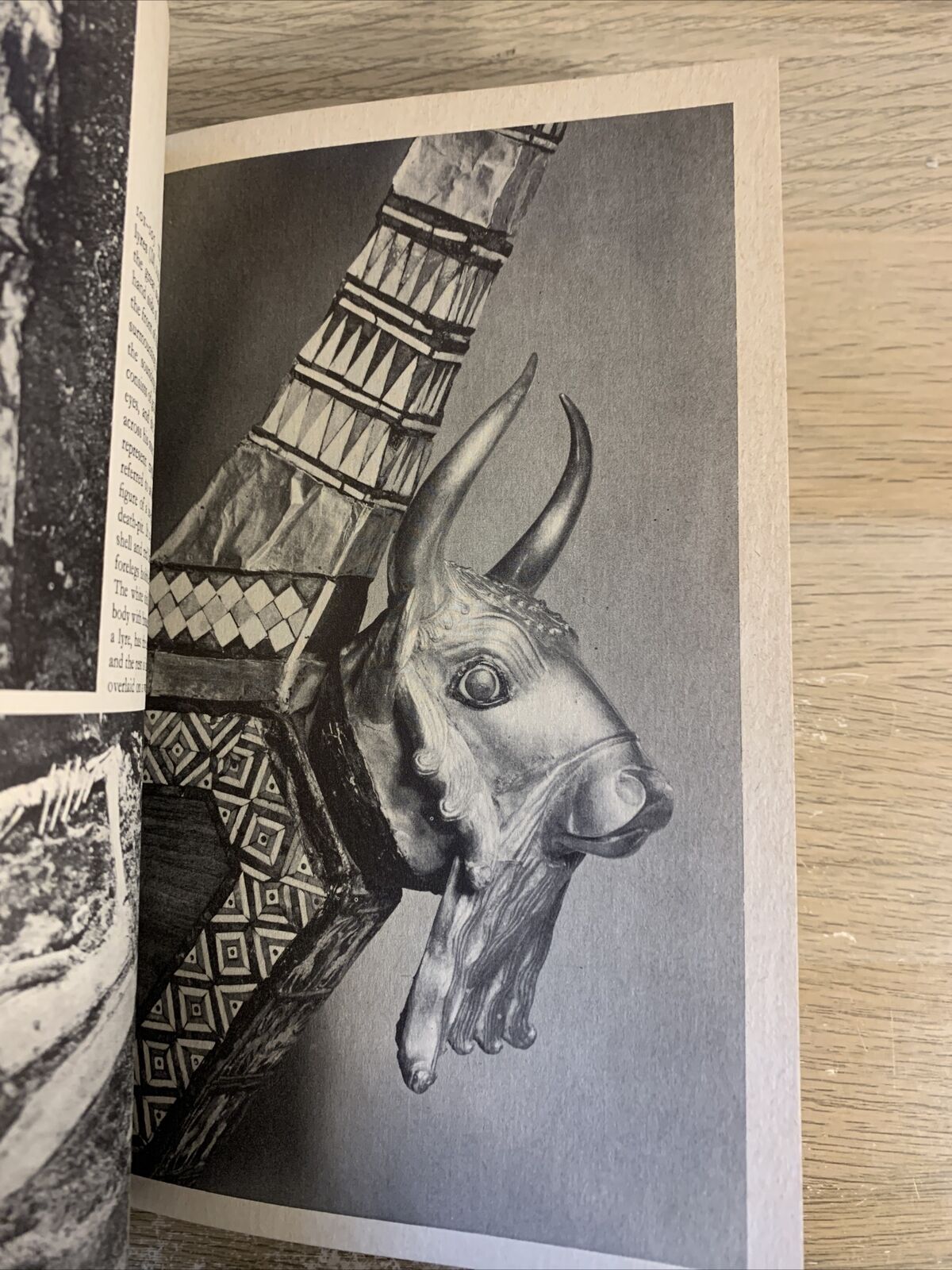 EARLY MESOPOTAMIA AND IRAN. M. E. L. MALLOWAN - Thames and Hudson 1965