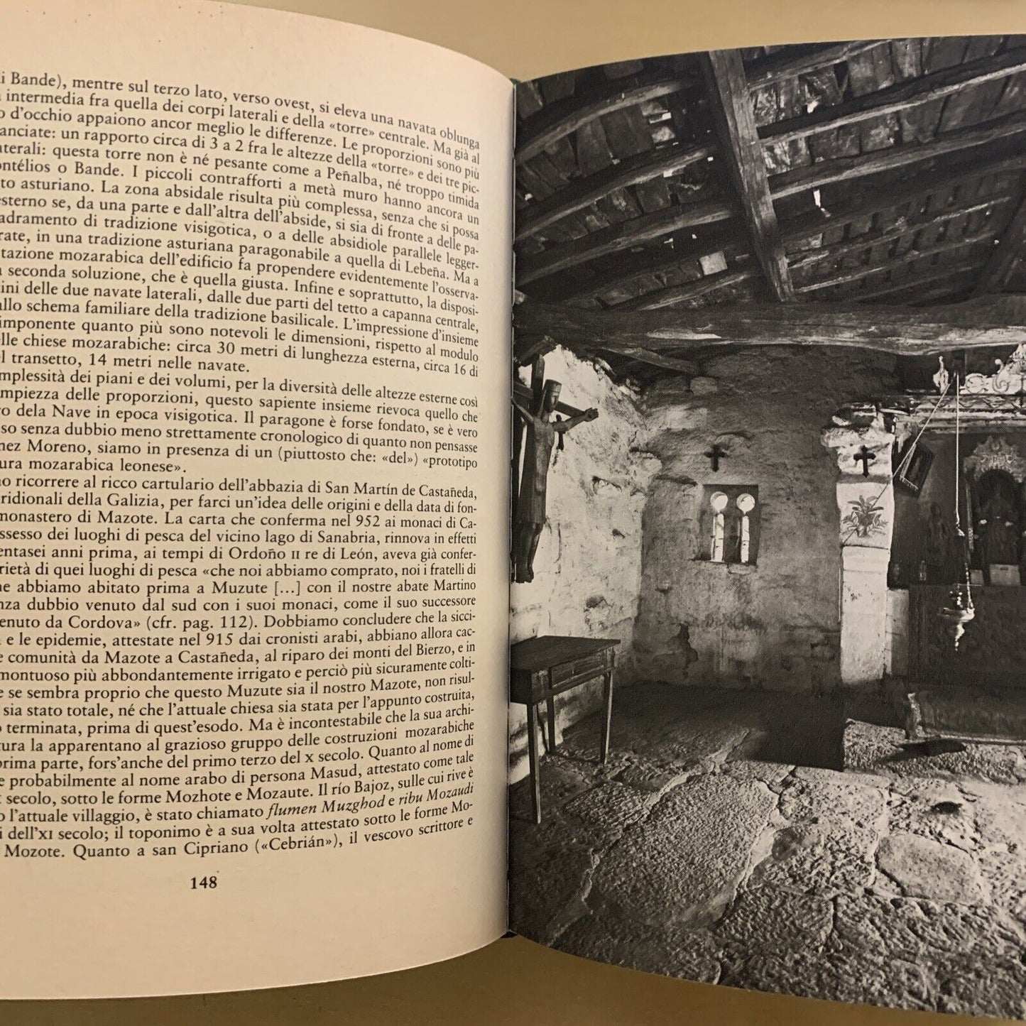 MOZARABICO l'arte, Cristiani e musulmani nell'alto medioevo. J. Fontaine. Jaca