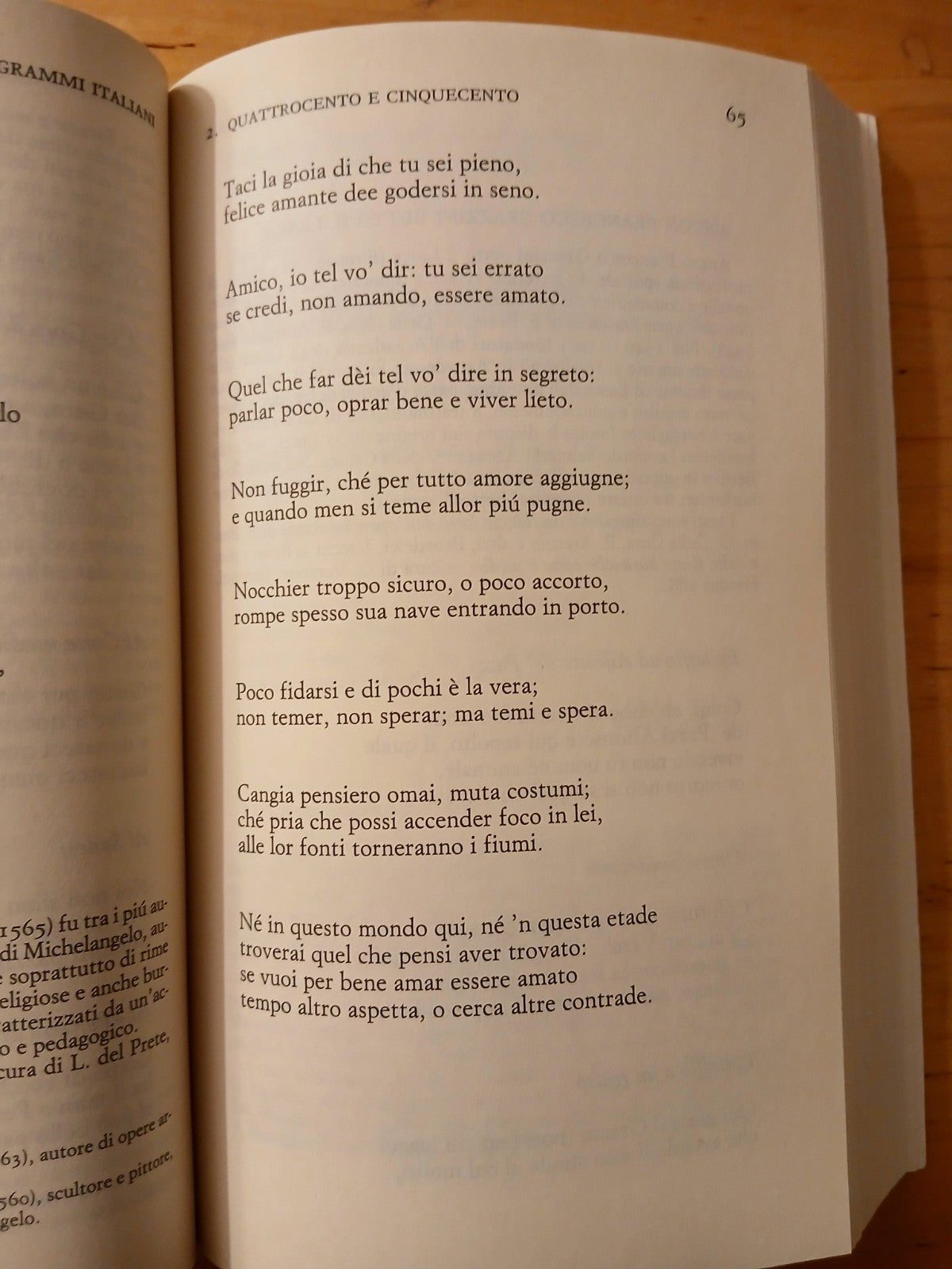 Epigrammi italiani da Macchiavelli e Ariosto . . Gino Ruozzi - Einaudi Tascabili