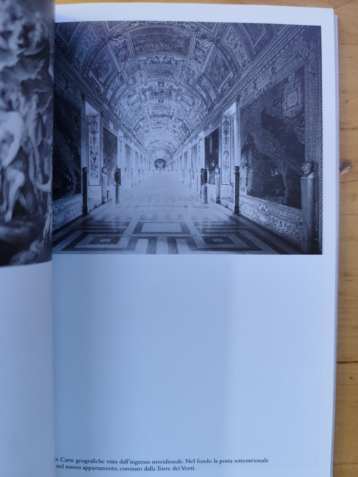 La Galleria delle Carte geografiche in Vaticano, Gambi, Milanesi Pinelli. Panini