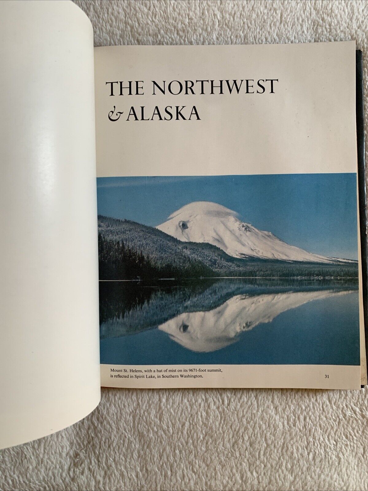 The USA in color, Curtis Publishing Company 1956 by the editors of holiday