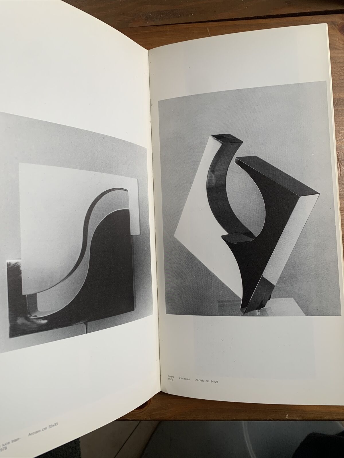 CARMELO CAPPELLO - Umbro Apollonio, Enrico Crispolti. Galleria Bonaparte 1980