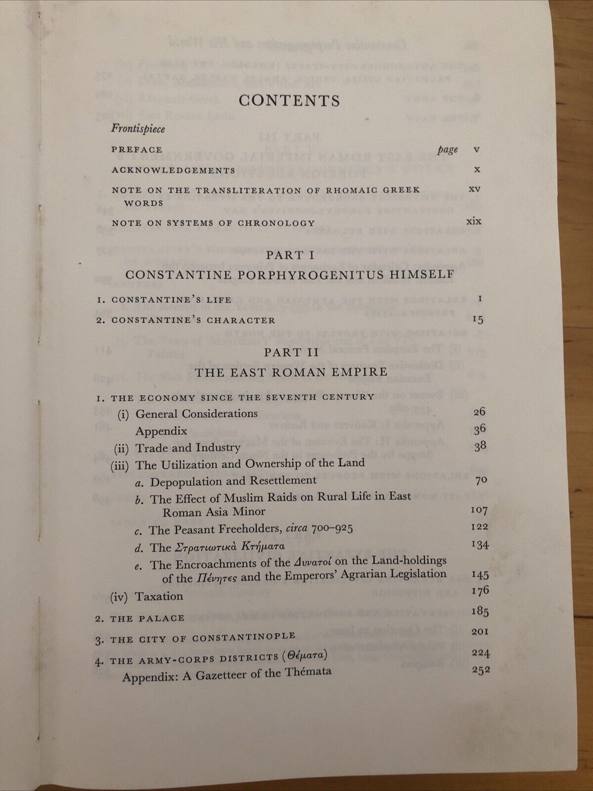 CONSTANTINE PORPHYROGENITUS AND HIS WORLD - ARNOLD TOYNBEE, OXFORD UNIVERSITY