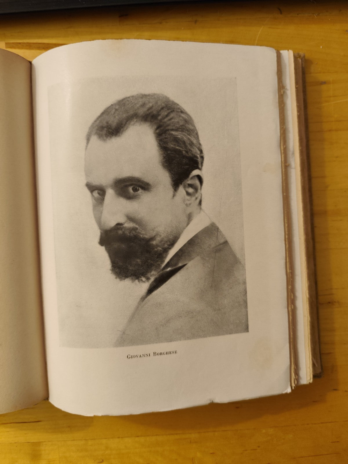 Viaggi africani di P. Matteucci 1932 Alpes ediz. Cesare Cesari