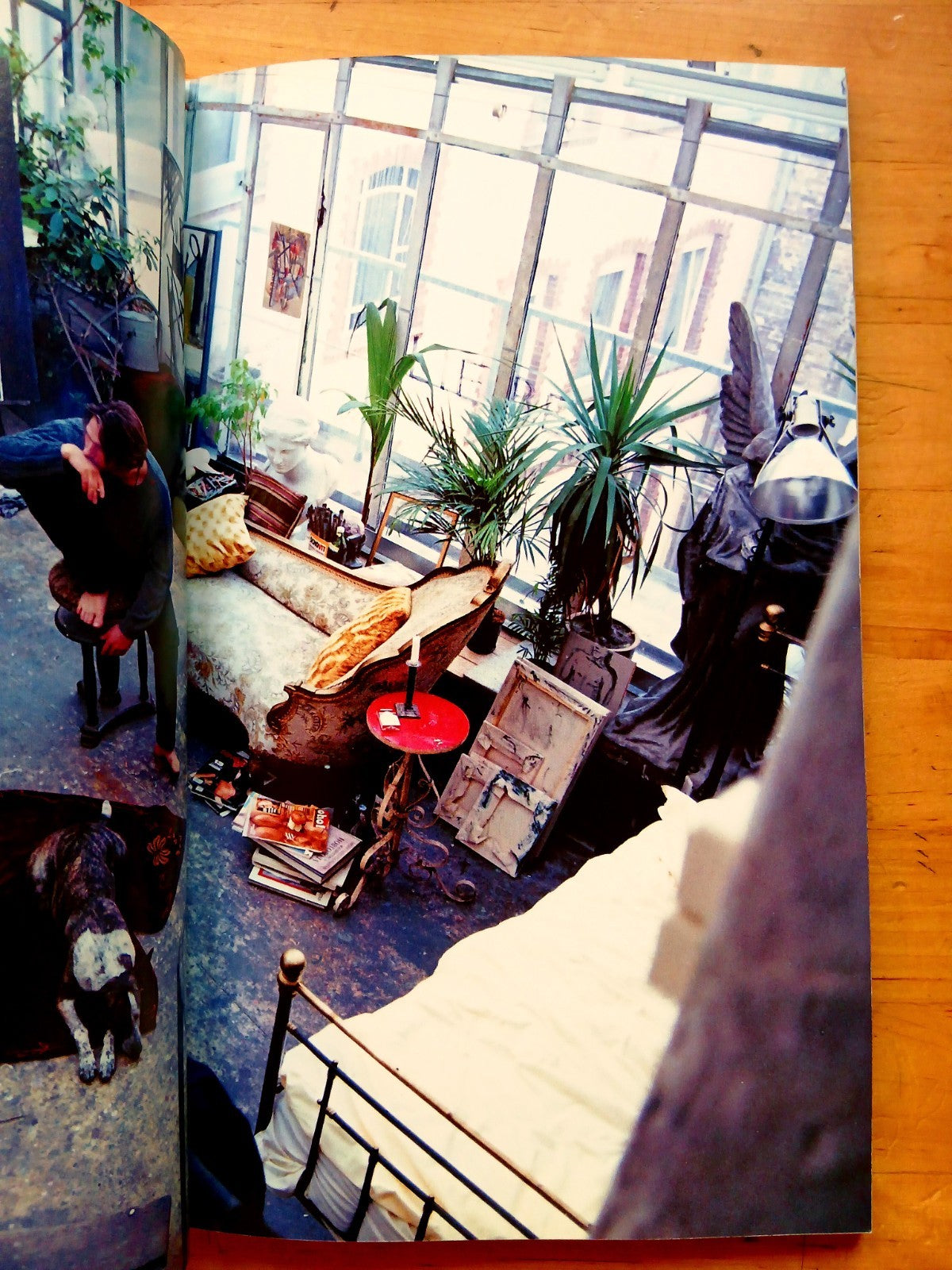 Sisley diary - the nights of Berlin. Autumn winter 1995 portrayed by Magnus Reed
