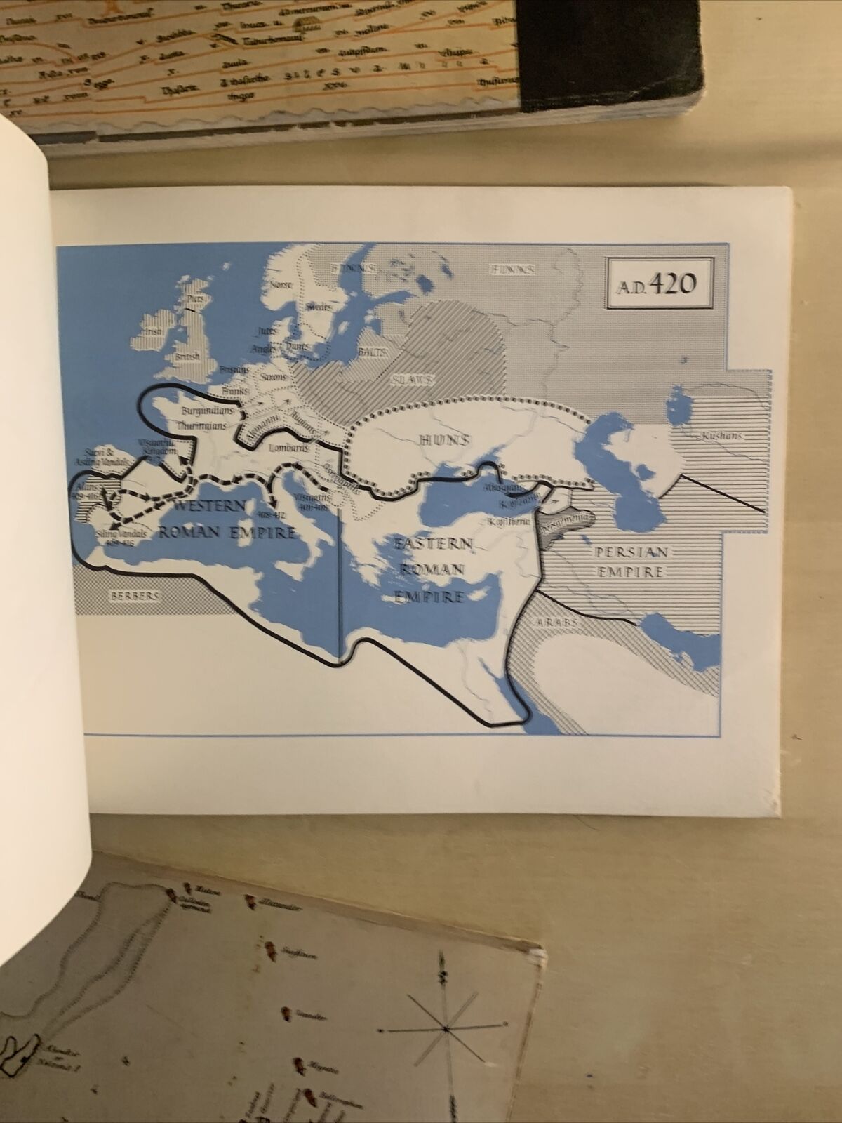 THE PENGUIN ATLAS - ANCIENT, MEDIEVAL, MODERN HISTORY. COLIN MCEVEDY #