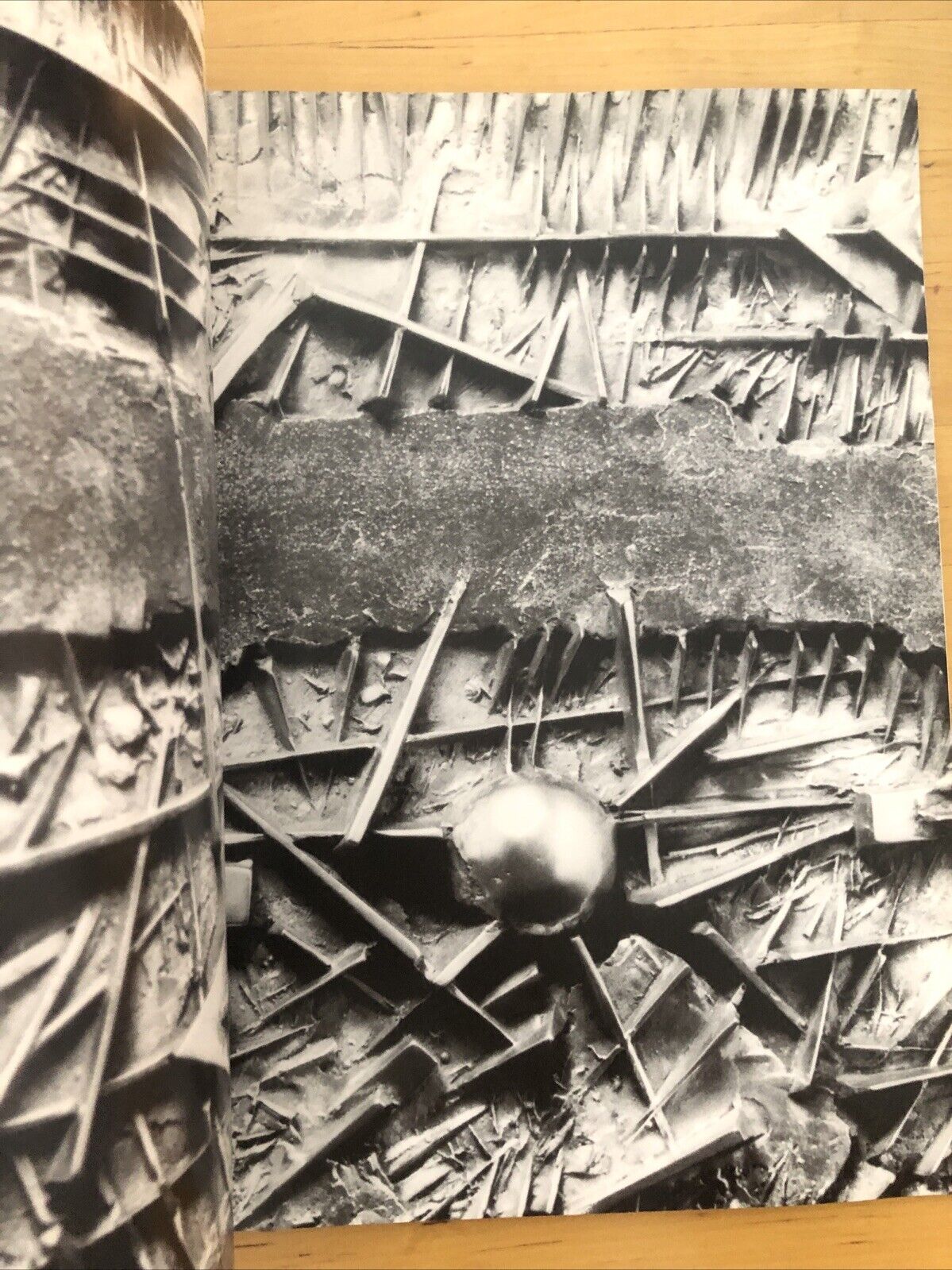 ARNALDO POMODORO - SCULPTURES 1990-2000 MARLBOROUGH MONACO