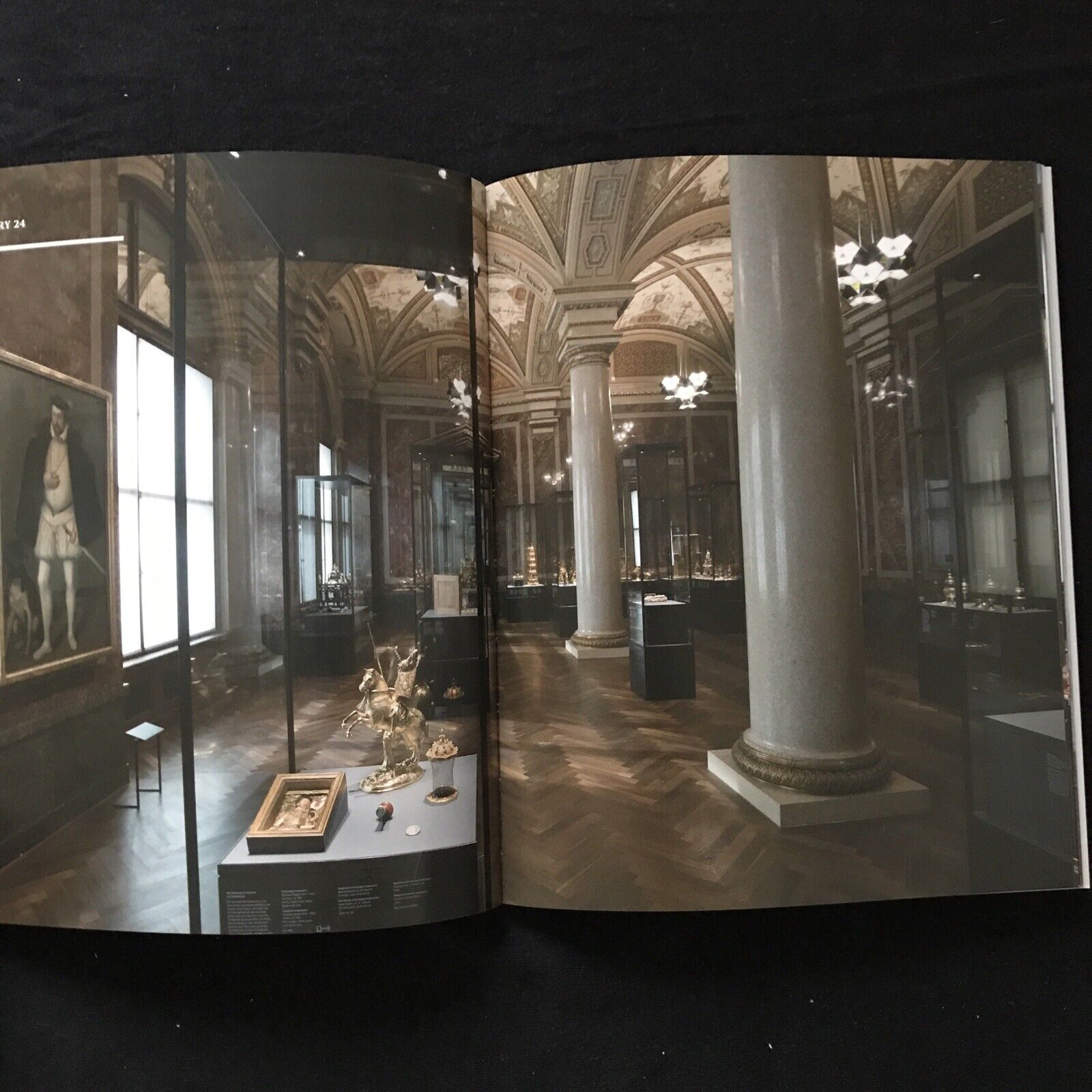 KUNSTKAMMER VIENNA - A tour edited by Sabine Haag