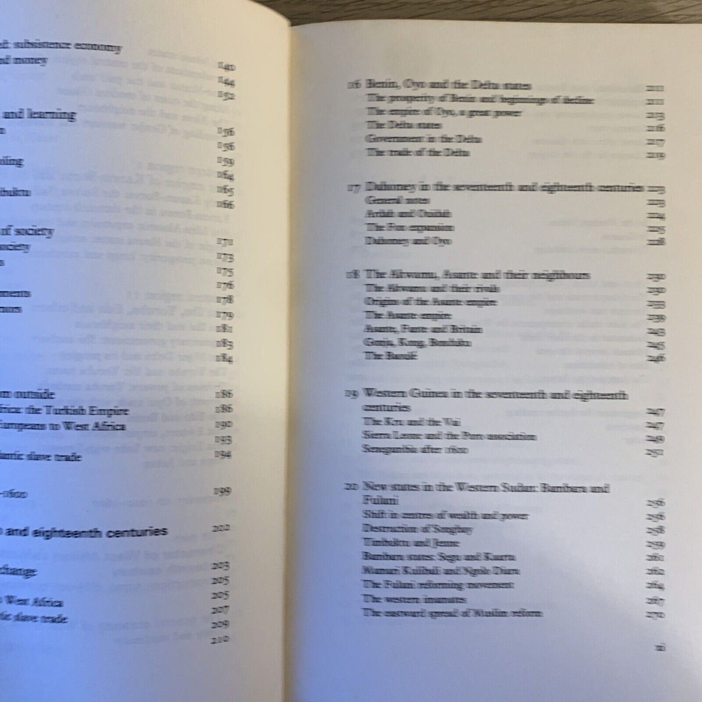 The growth of African civilisation: A history of West Africa 1000-1800. Davidson