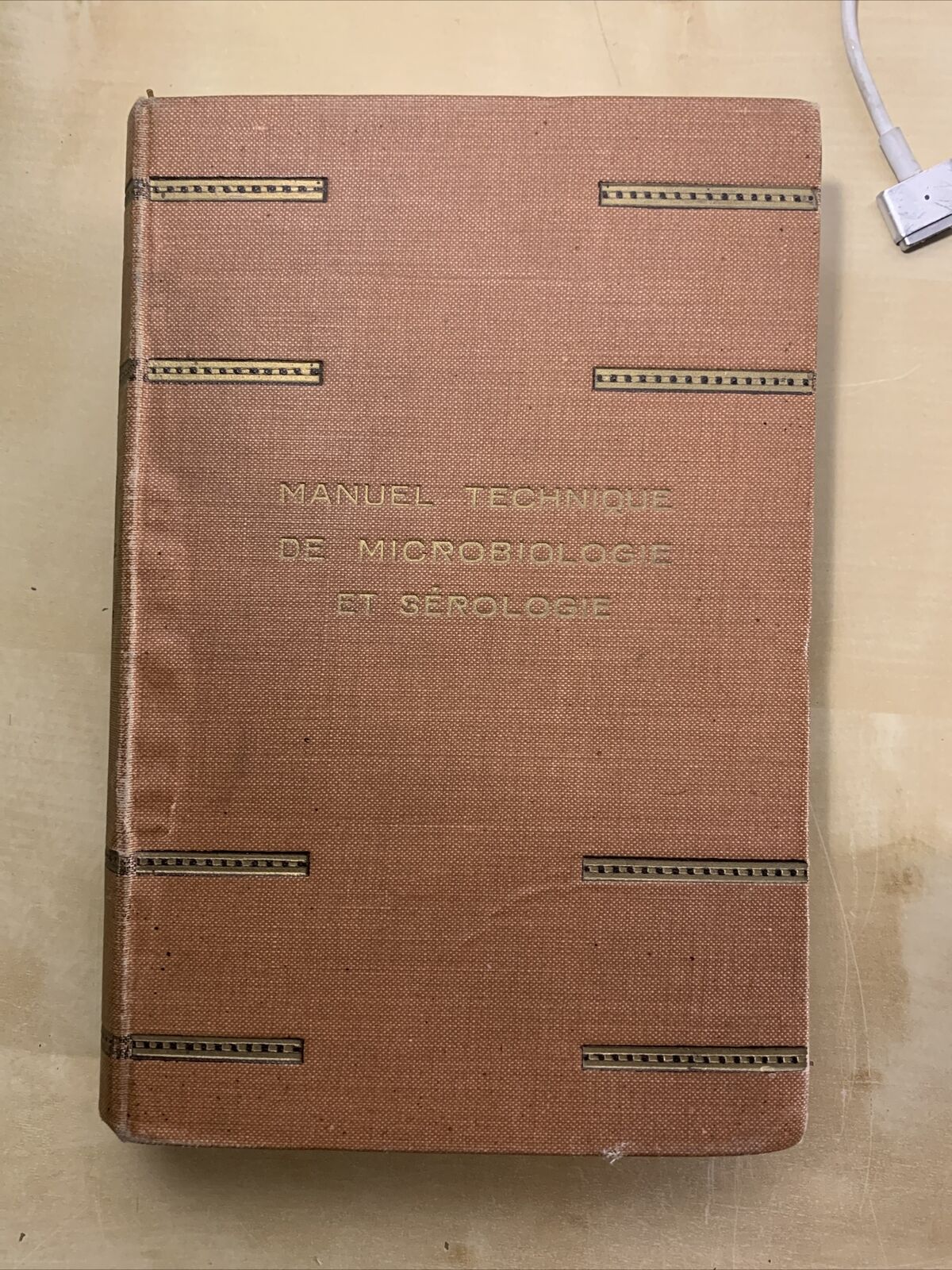 Manuel Technique de Microbiologie et Serologie #