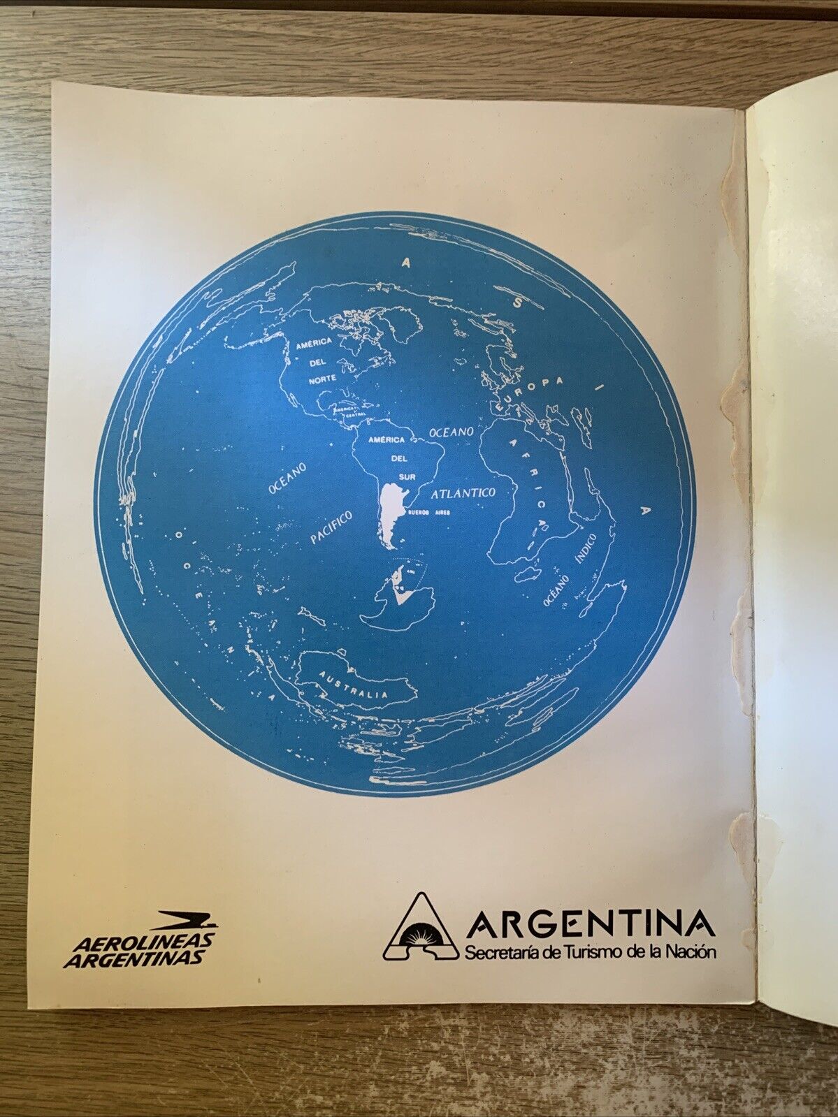 Argentina Naturalmente. Aerolineas Argentinas, secretarìa del Turismo de Nacìon