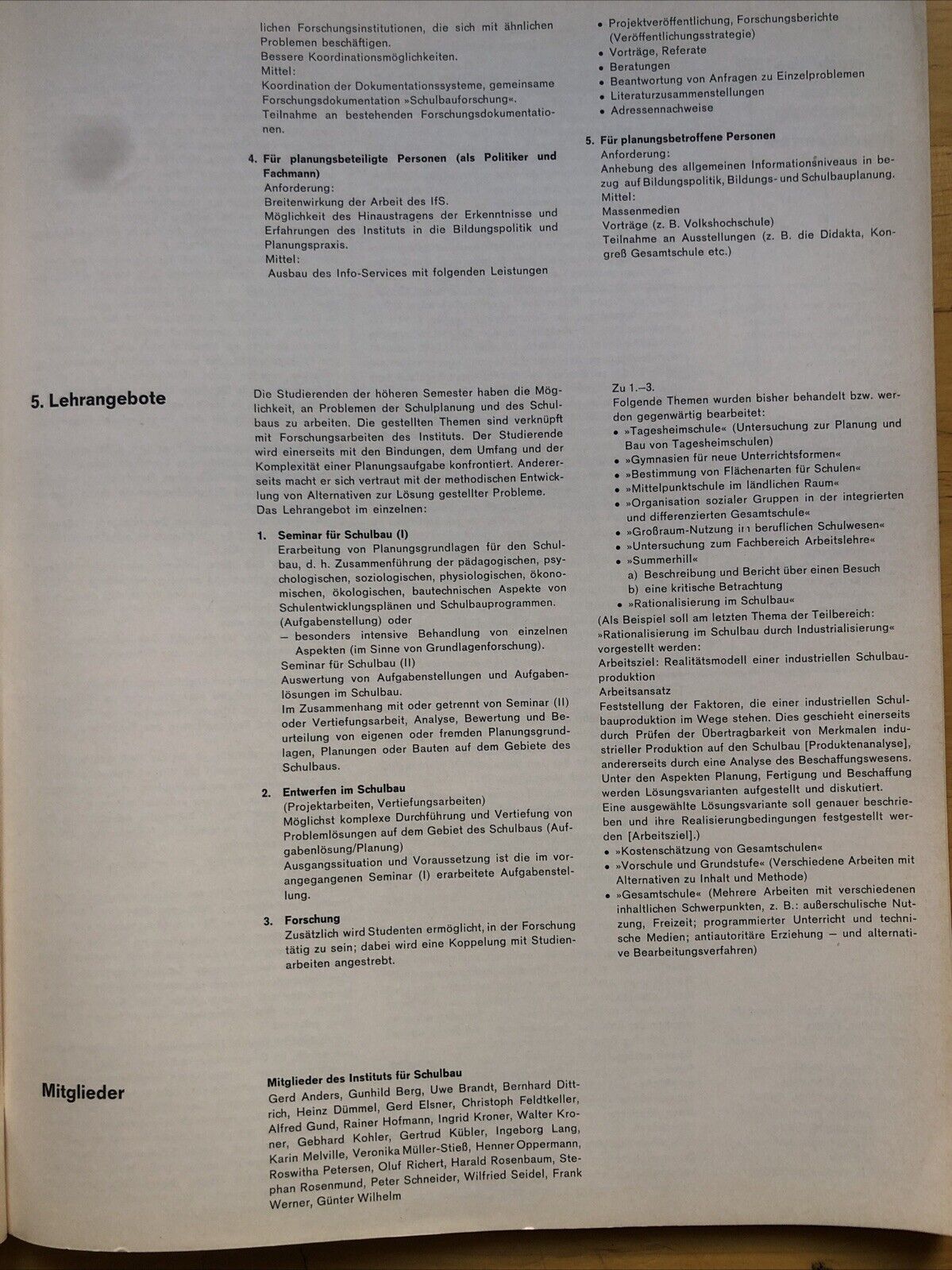 ARCHITEKTUR WETTBEWERBE 67 Progressive Schulen, architecture magazine  1971