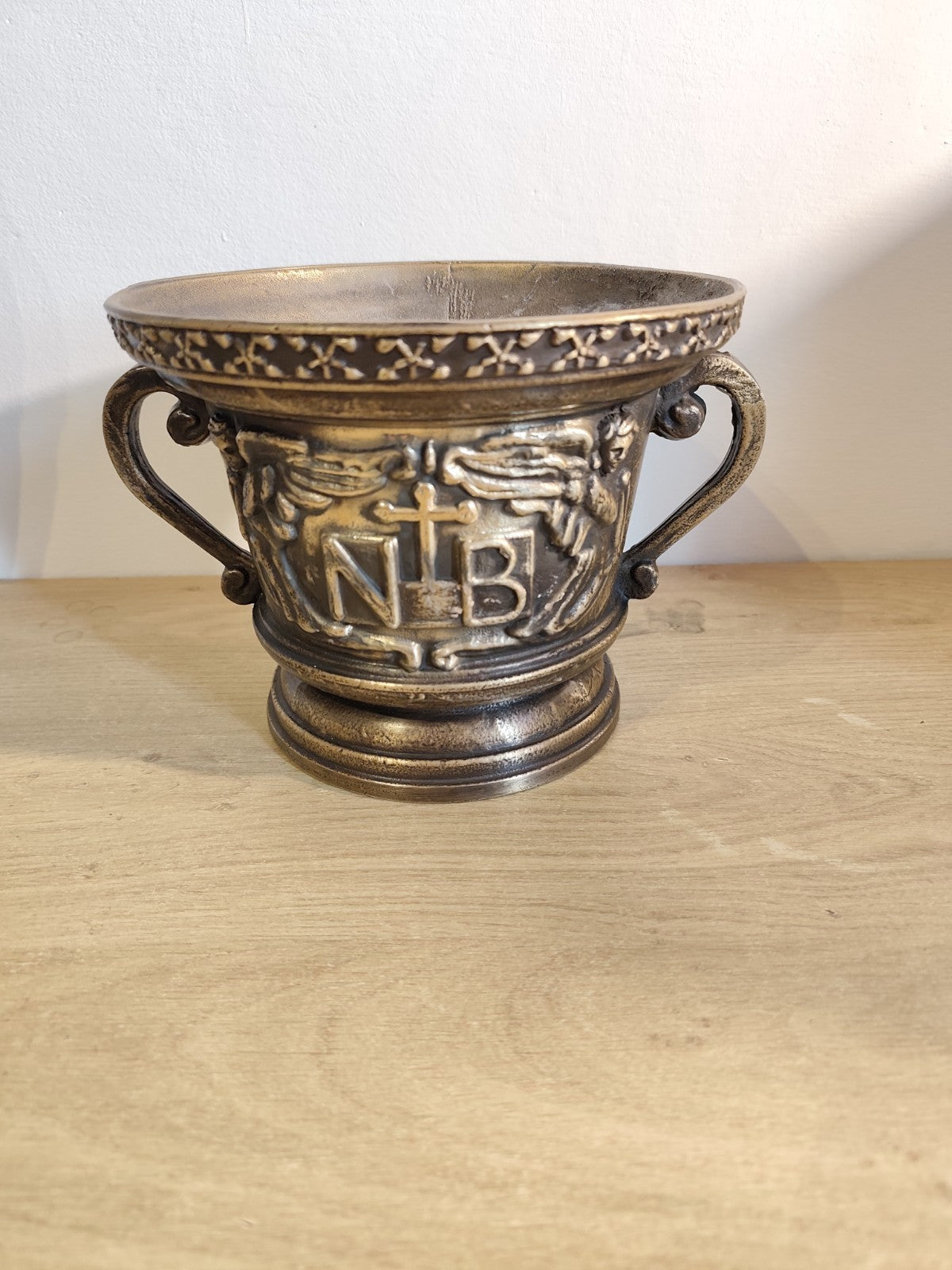 Mortaio in bronzo – Fusione su modello seicentesco, oggetto d'arredo fattura'900